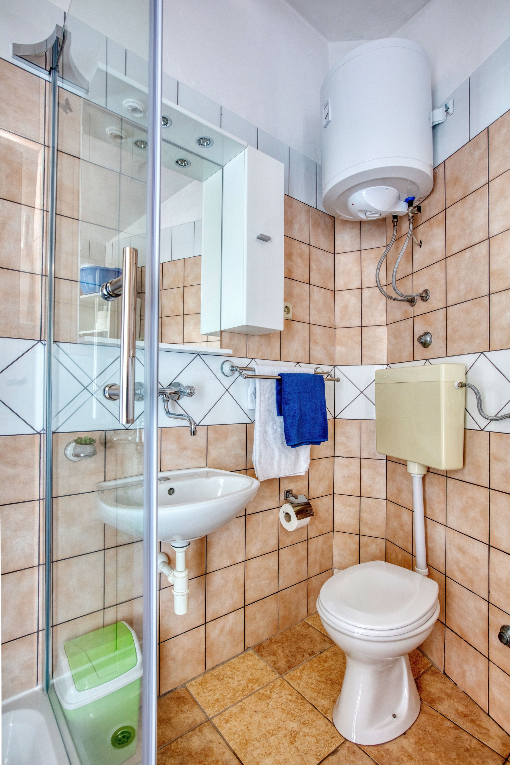 Studio flat with terrace Pirovac, Šibenik  AS-a