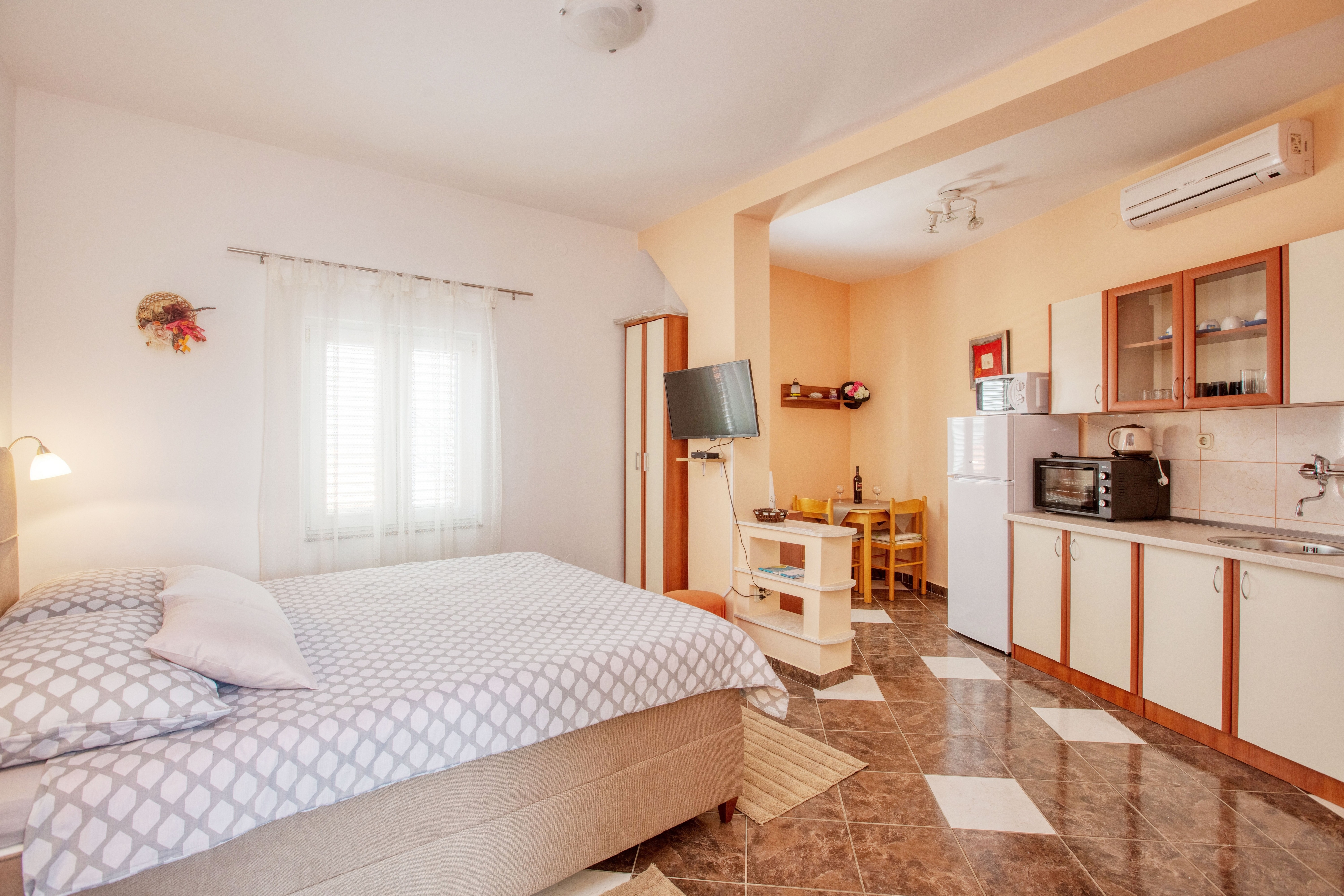 Top Šibenik Pirovac Top Šibenik Pirovac