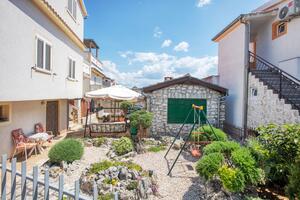 Apartmaji s parkingom Pirovac, Šibenik - 21008