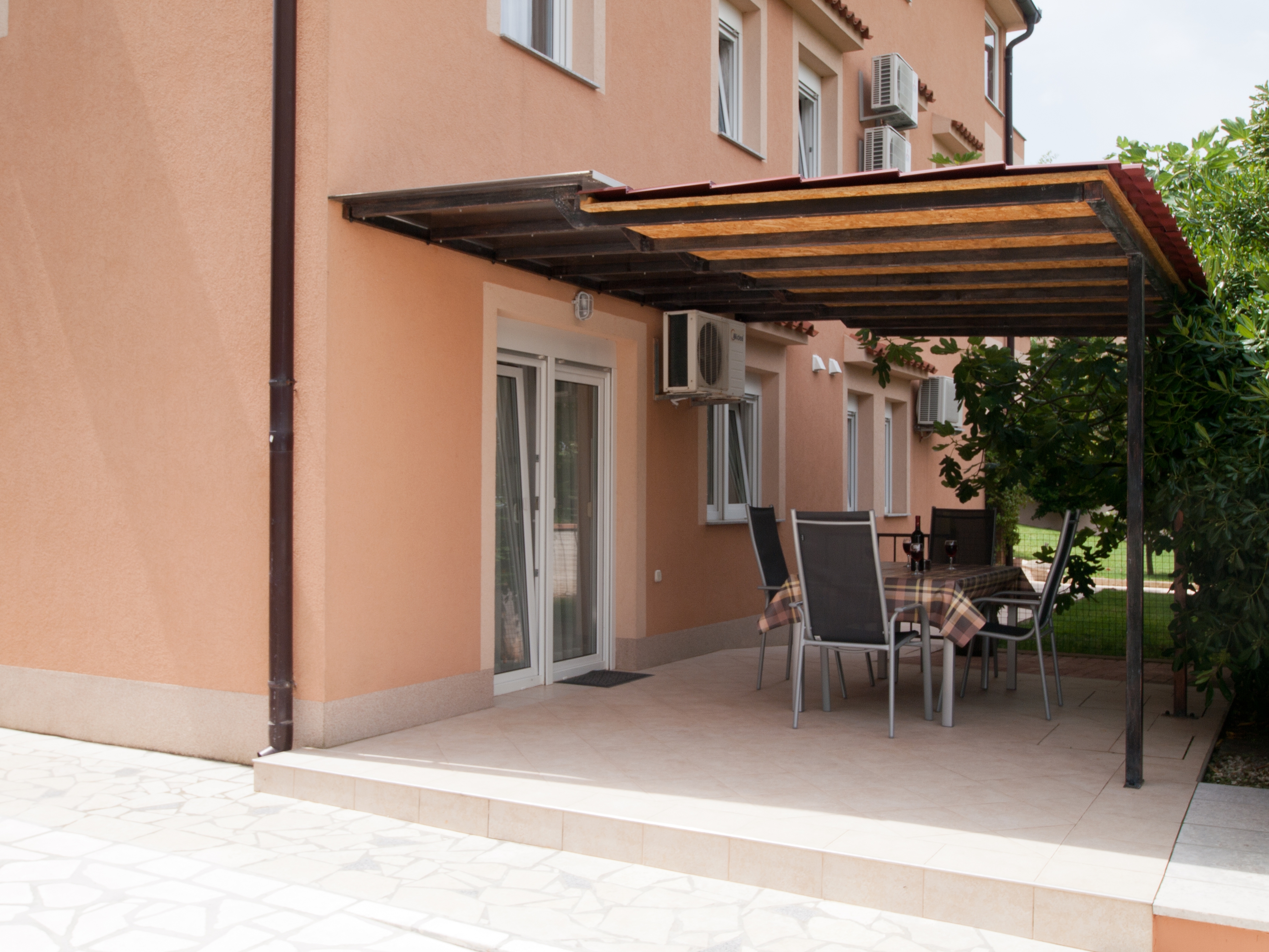 One bedroom apartment with terrace Vinkuran, Pula  A-b