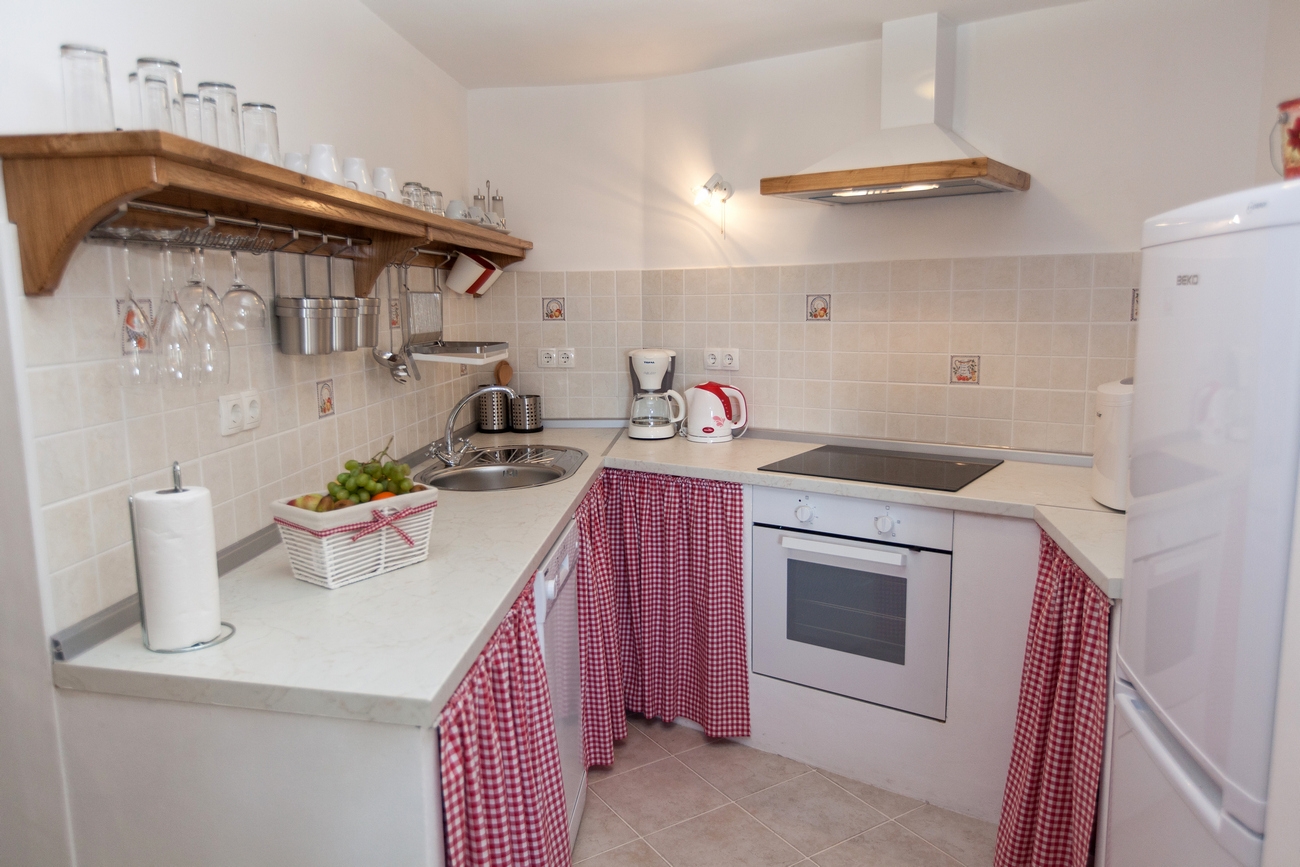 Two bedroom house with air-conditioning Grižane, Crikvenica  K