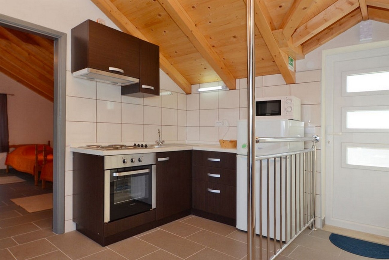 Four bedroom house with terrace and sea view Prigradica, Korčula  K
