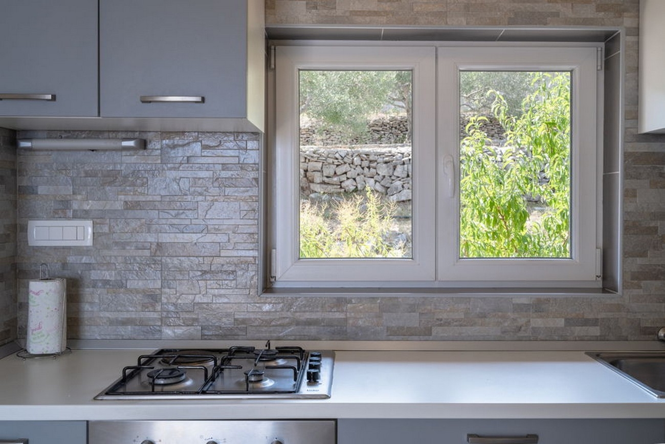 Four bedroom house with terrace and sea view Prigradica, Korčula  K