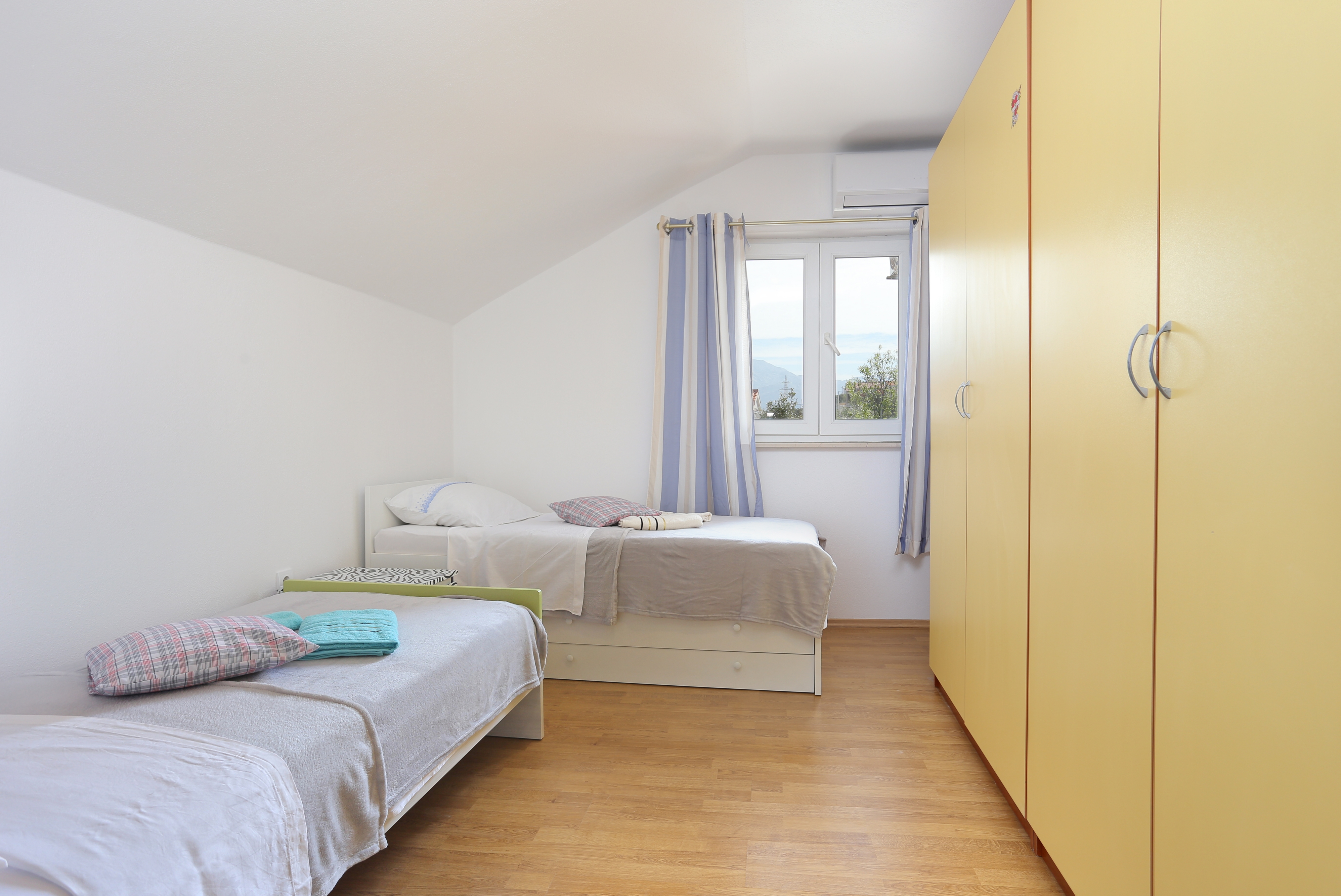 Three bedroom apartment with terrace Split  A-a