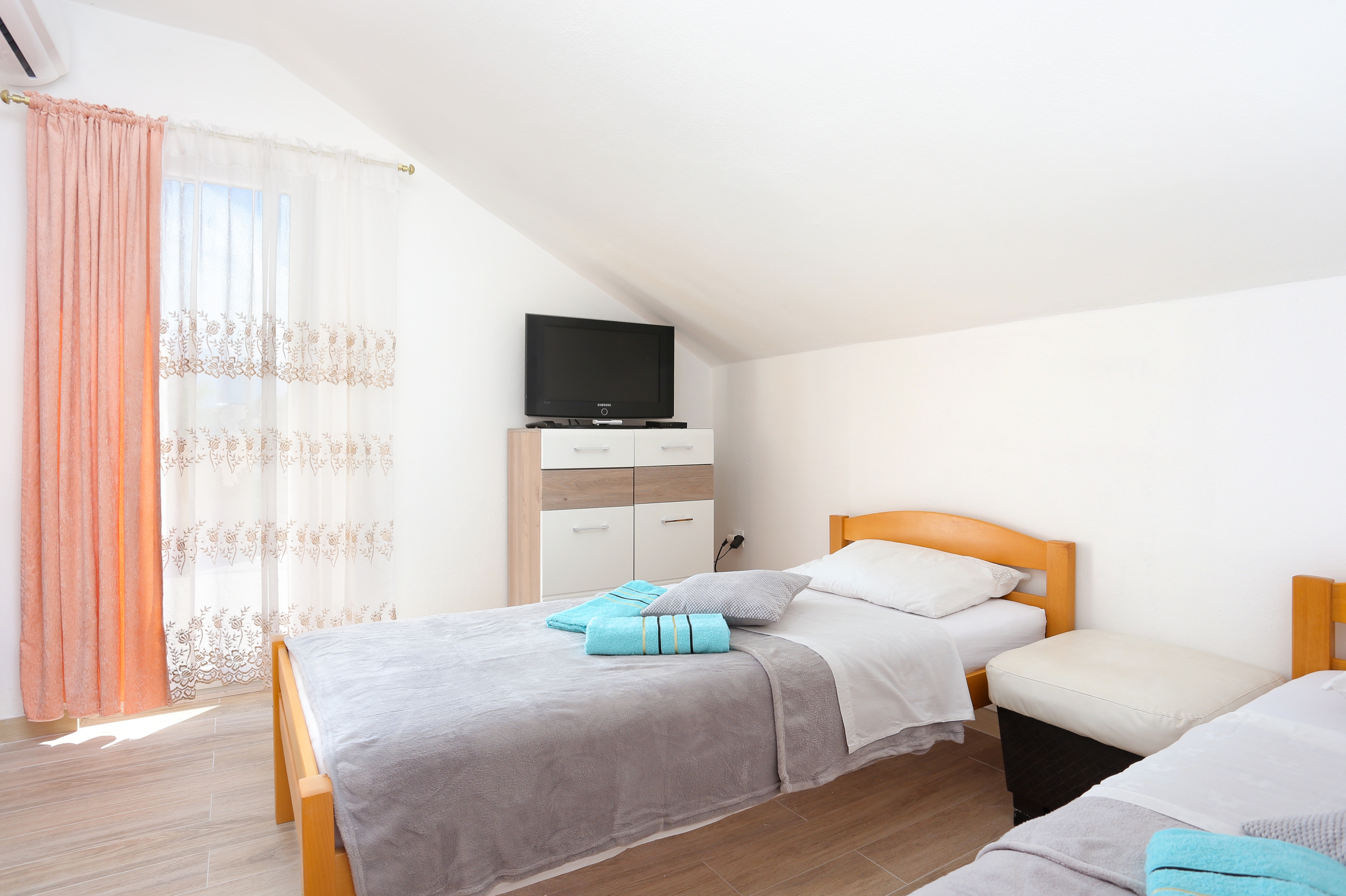 Three bedroom apartment with terrace Split  A-a