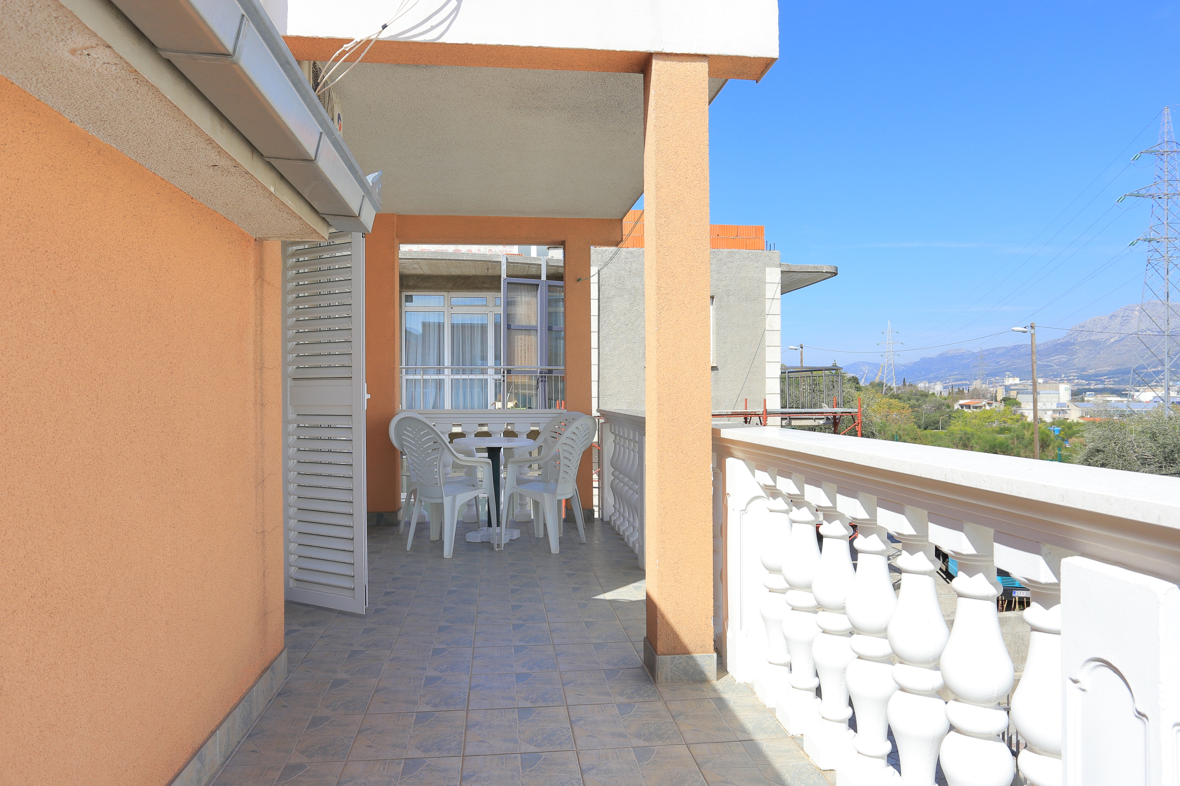 Three bedroom apartment with terrace Split  A-a
