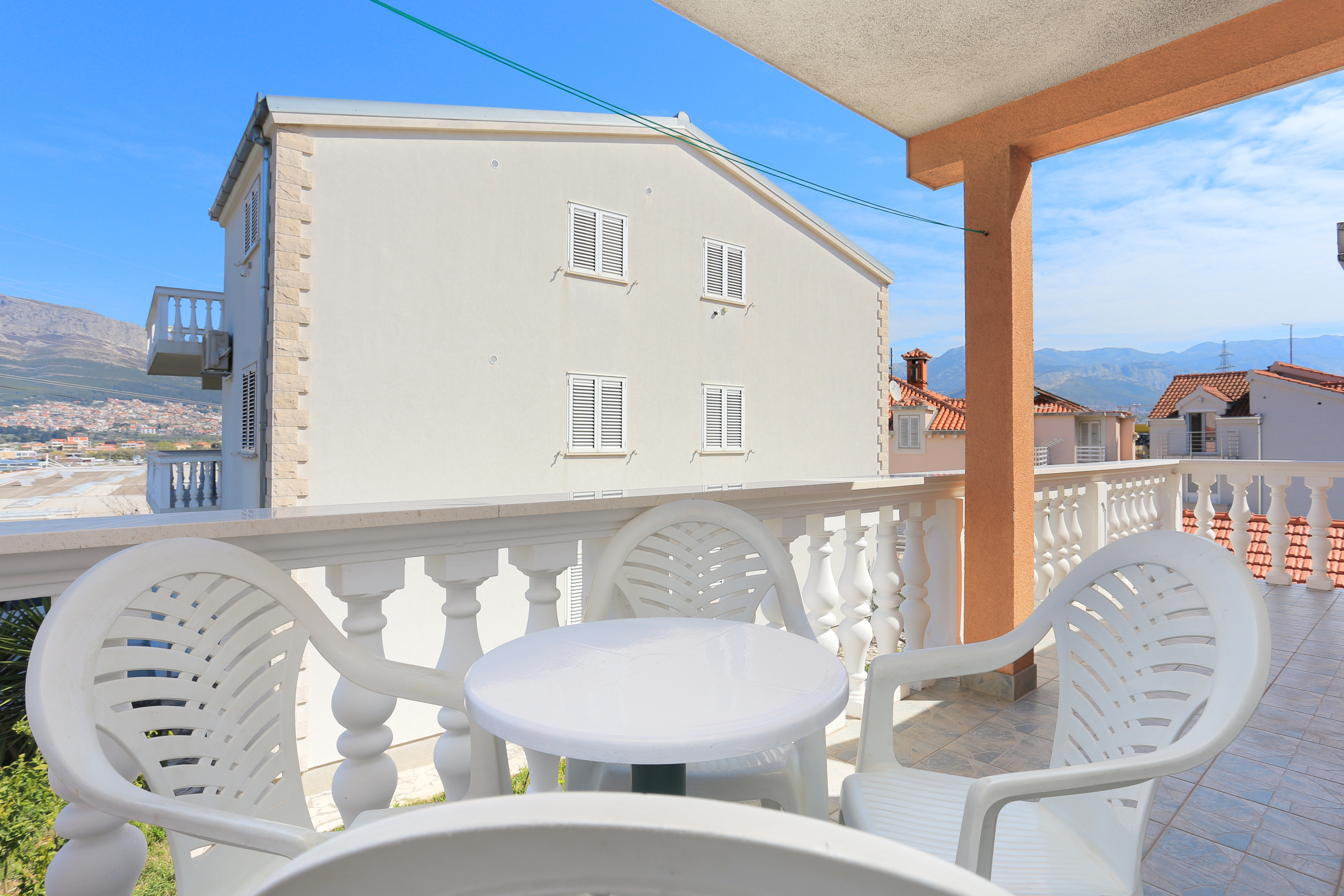 Three bedroom apartment with terrace Split  A-a