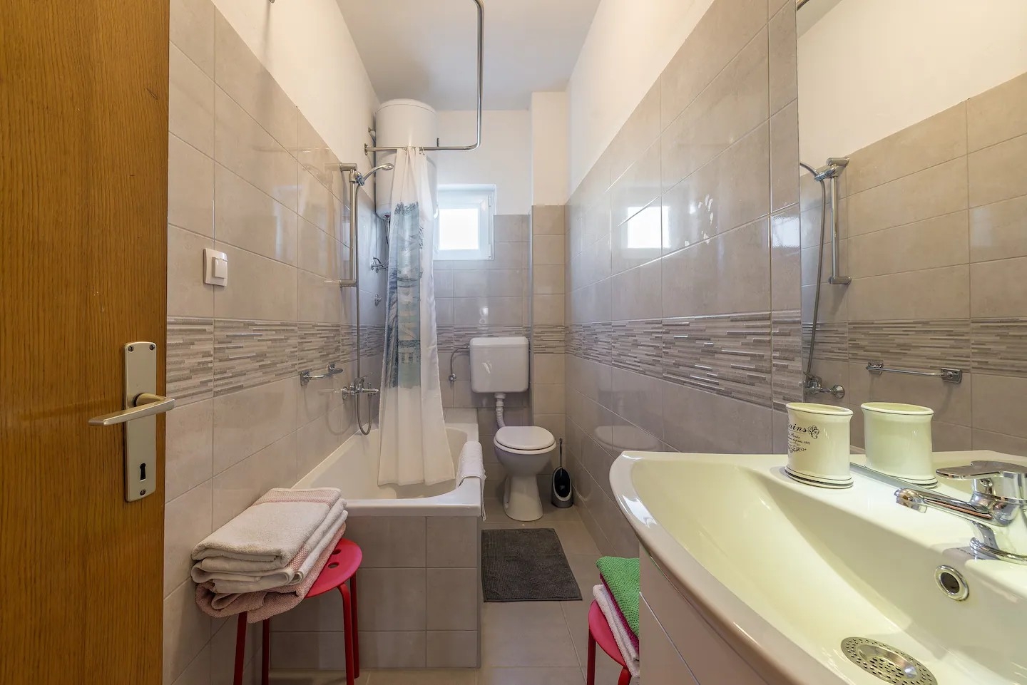Four bedroom apartment with terrace Stara Vas, Pag  A-a