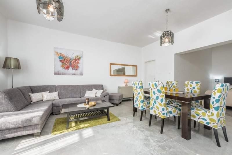 Studio flat with terrace and sea view Poljica, Trogir (AS-21041-b)