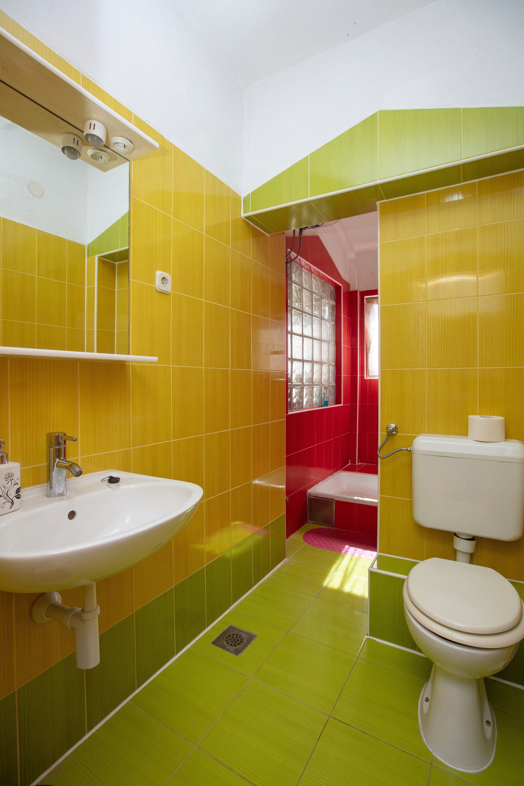 Two bedroom apartment near beach Stupin Čeline, Rogoznica  A-a