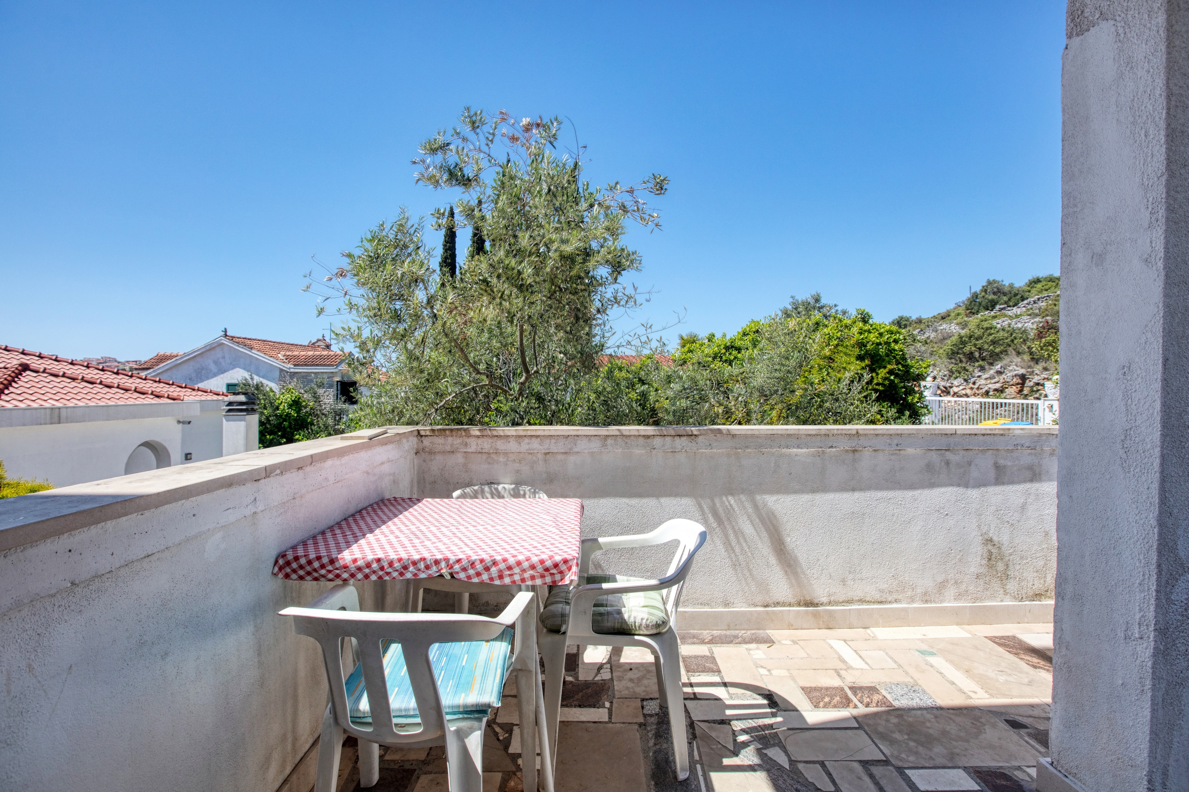 One bedroom apartment near beach Stupin Čeline, Rogoznica  A-b