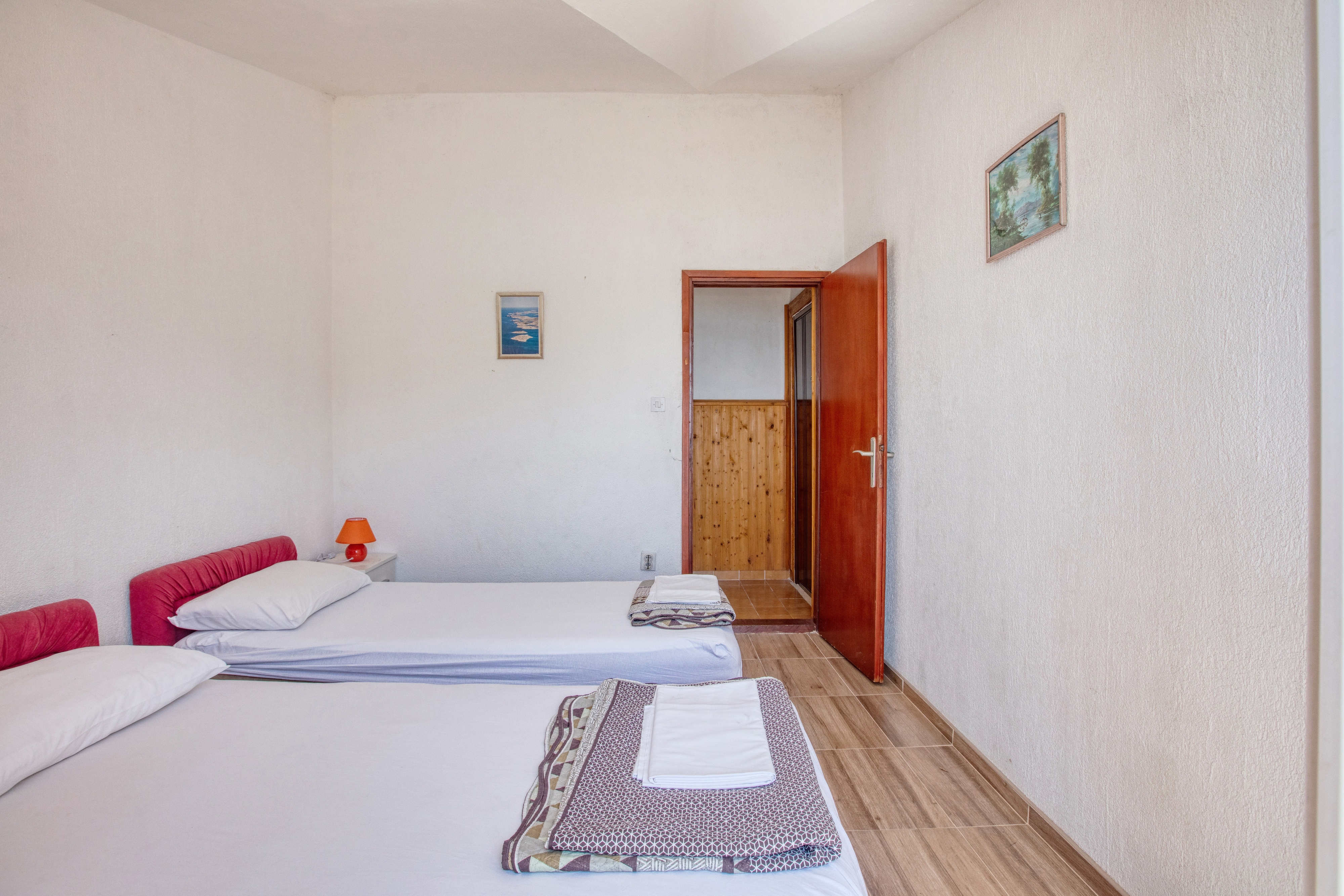 Two bedroom apartment near beach Stupin Čeline, Rogoznica  A-d