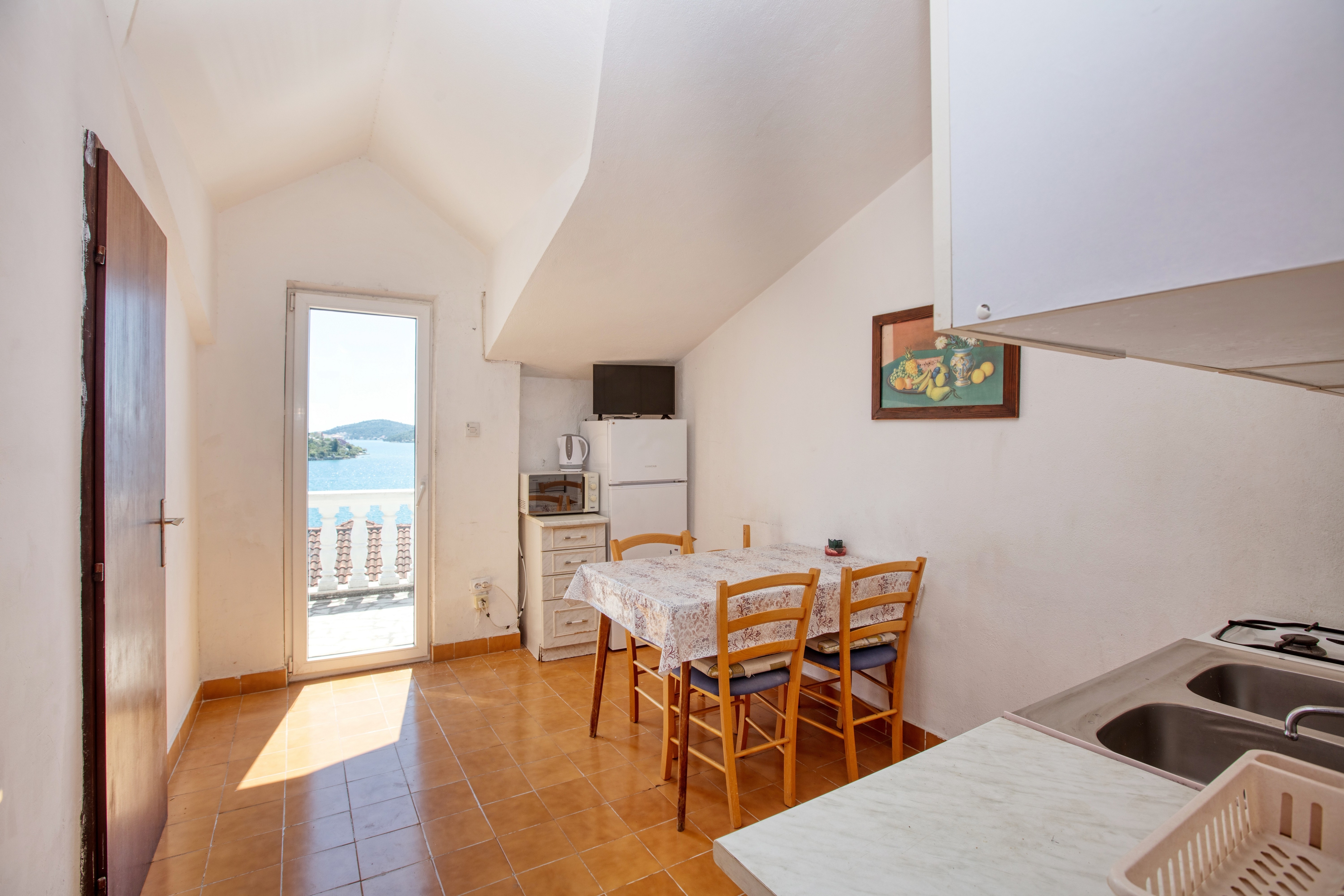 Two bedroom apartment near beach Stupin Čeline, Rogoznica (A-21043-d)