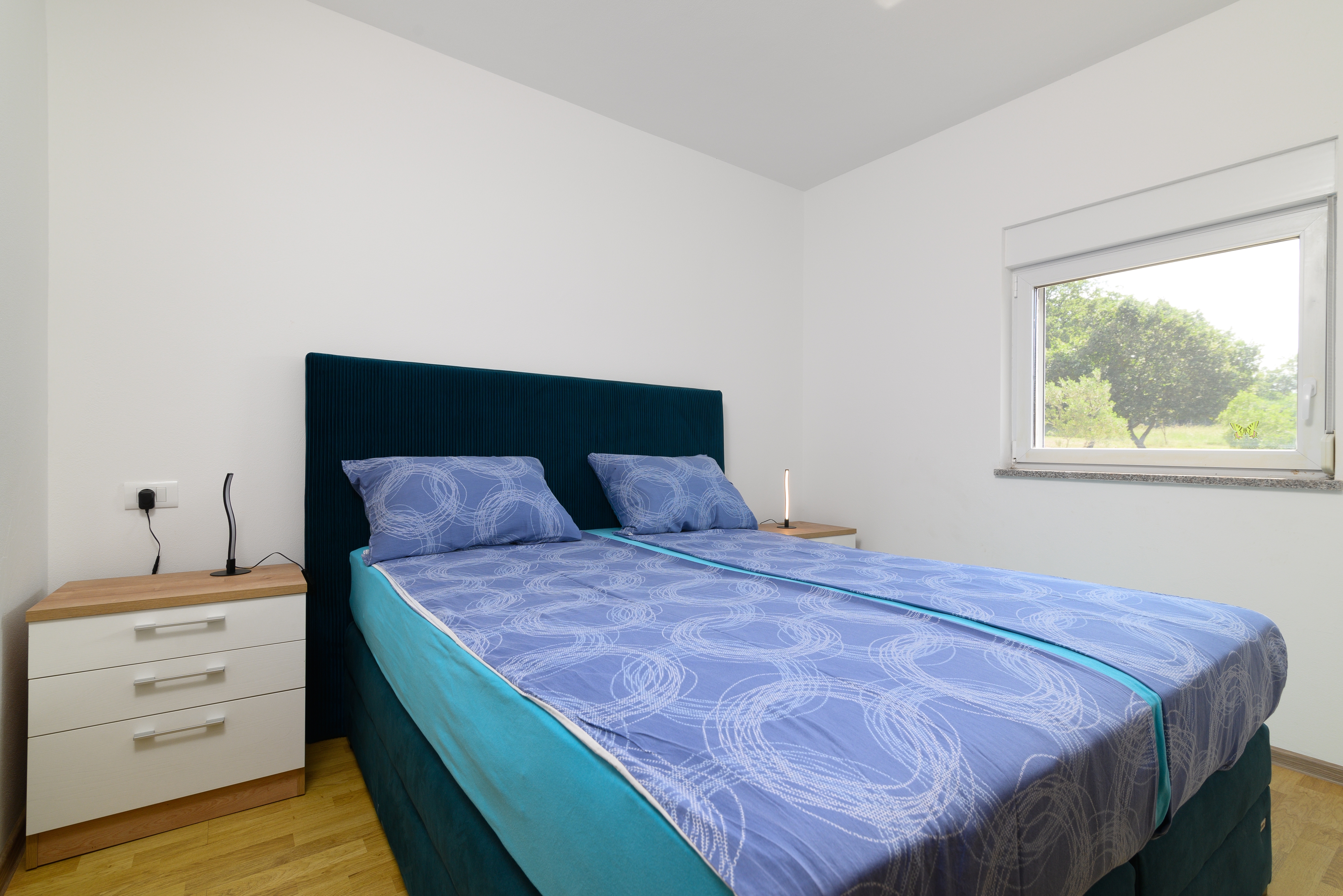 Four bedroom house with terrace Medulin  K
