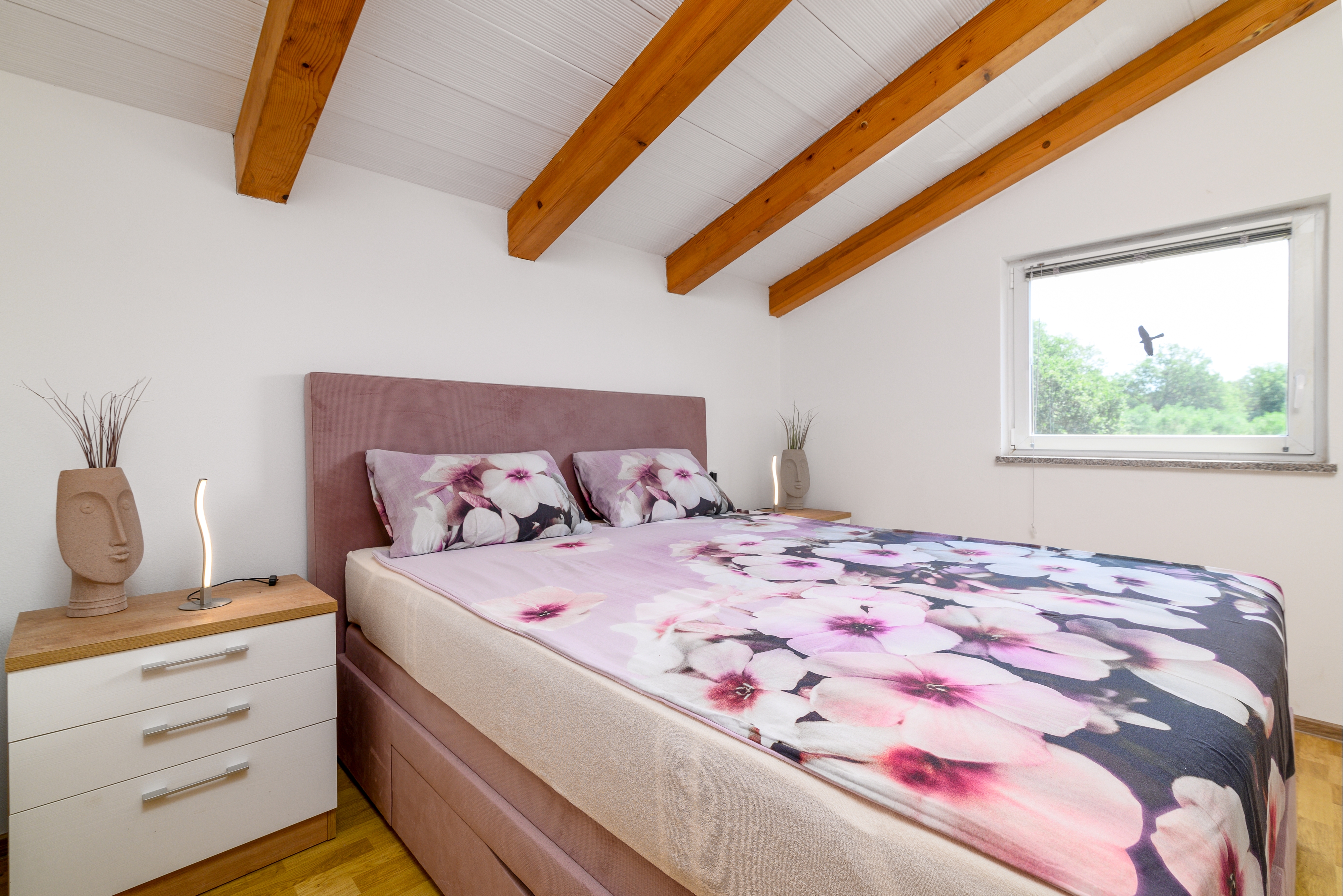 Four bedroom house with terrace Medulin  K