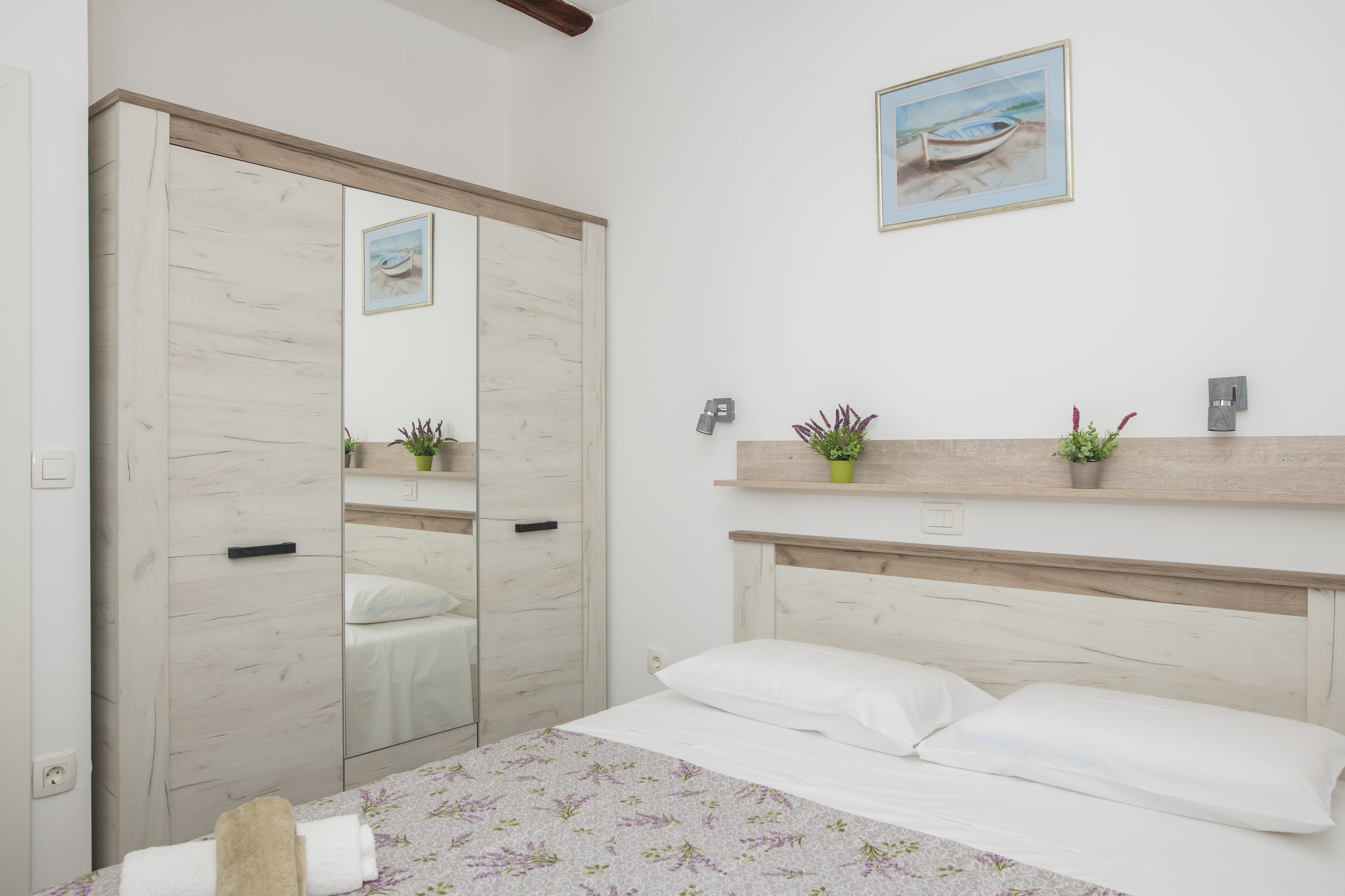 Two bedroom house with terrace Primošten Burnji, Primošten  K