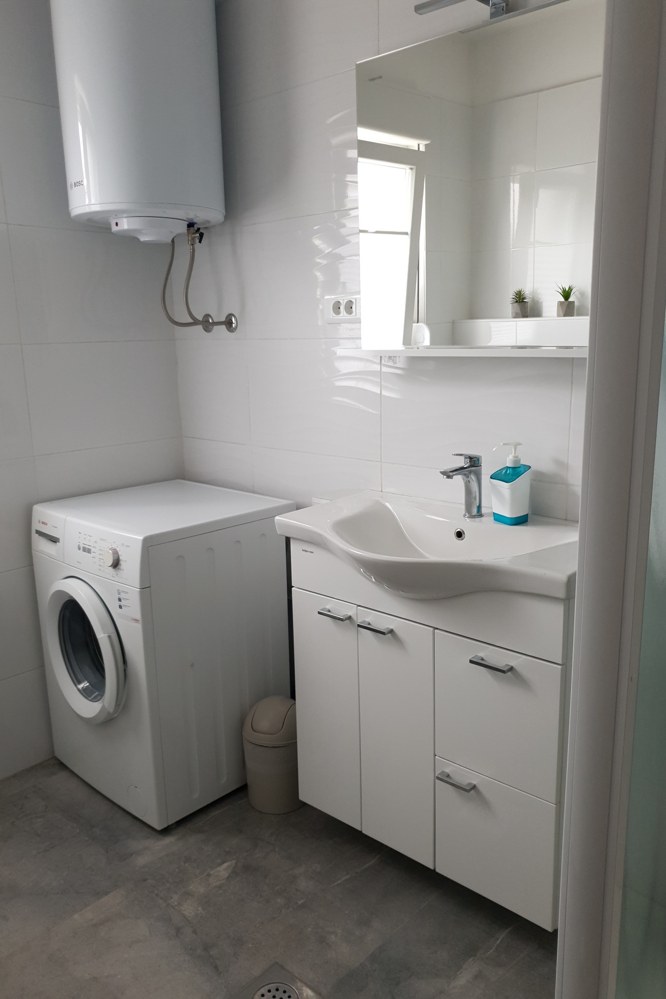 Two bedroom apartment with terrace Kaštel Lukšić, Kaštela  A-a
