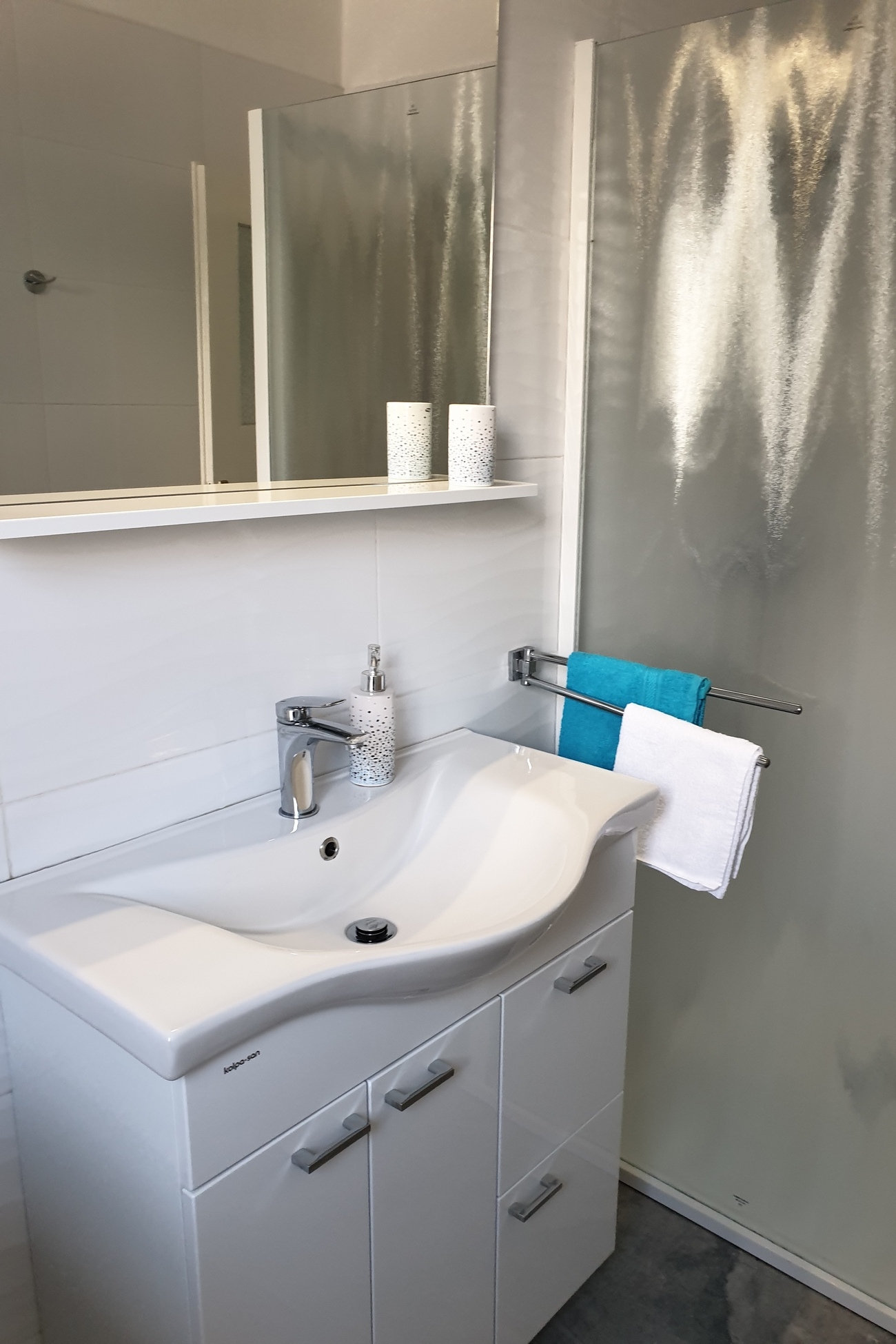 Two bedroom apartment with terrace Kaštel Lukšić, Kaštela  A-a