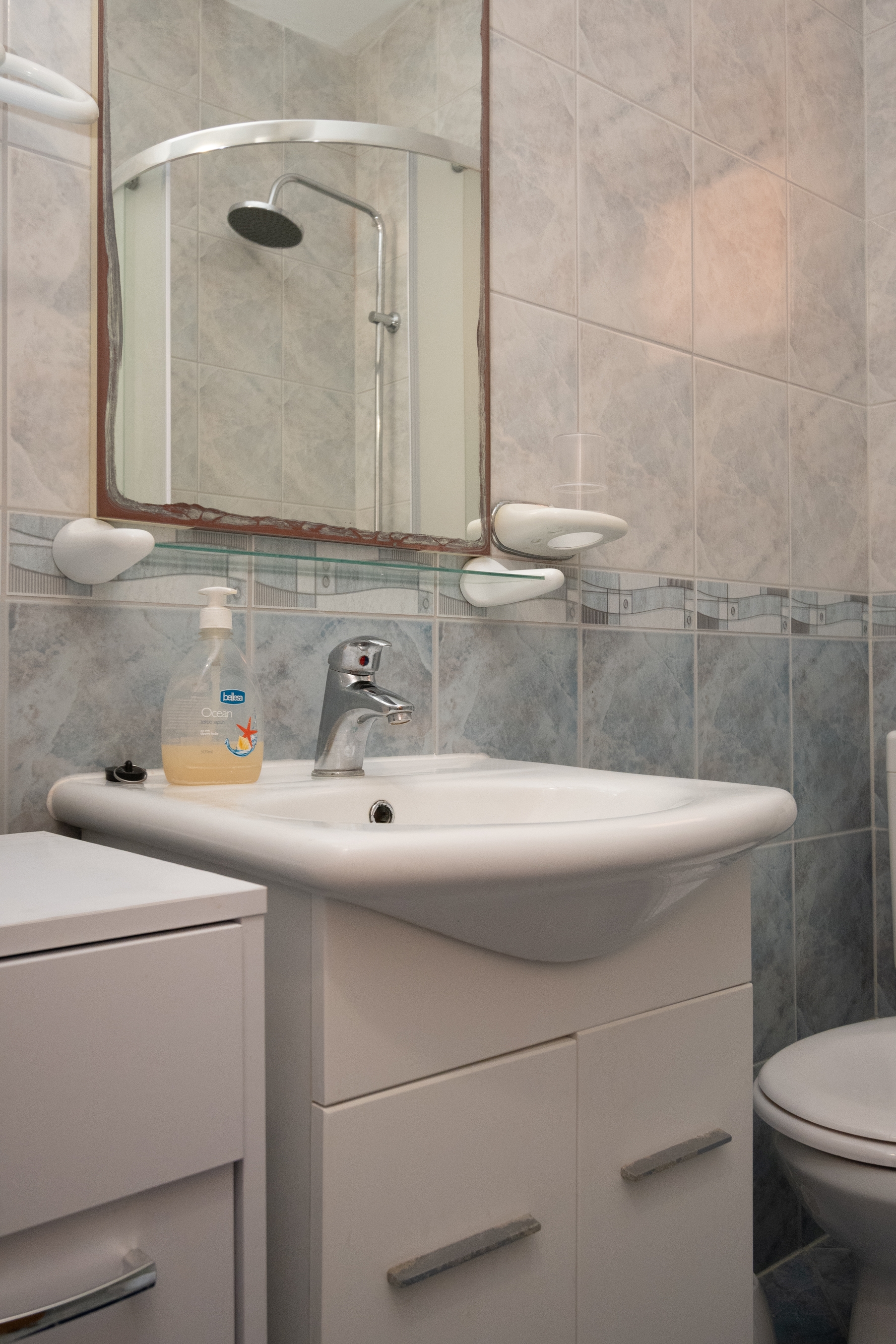 One bedroom apartment with terrace and sea view Vir  A-b