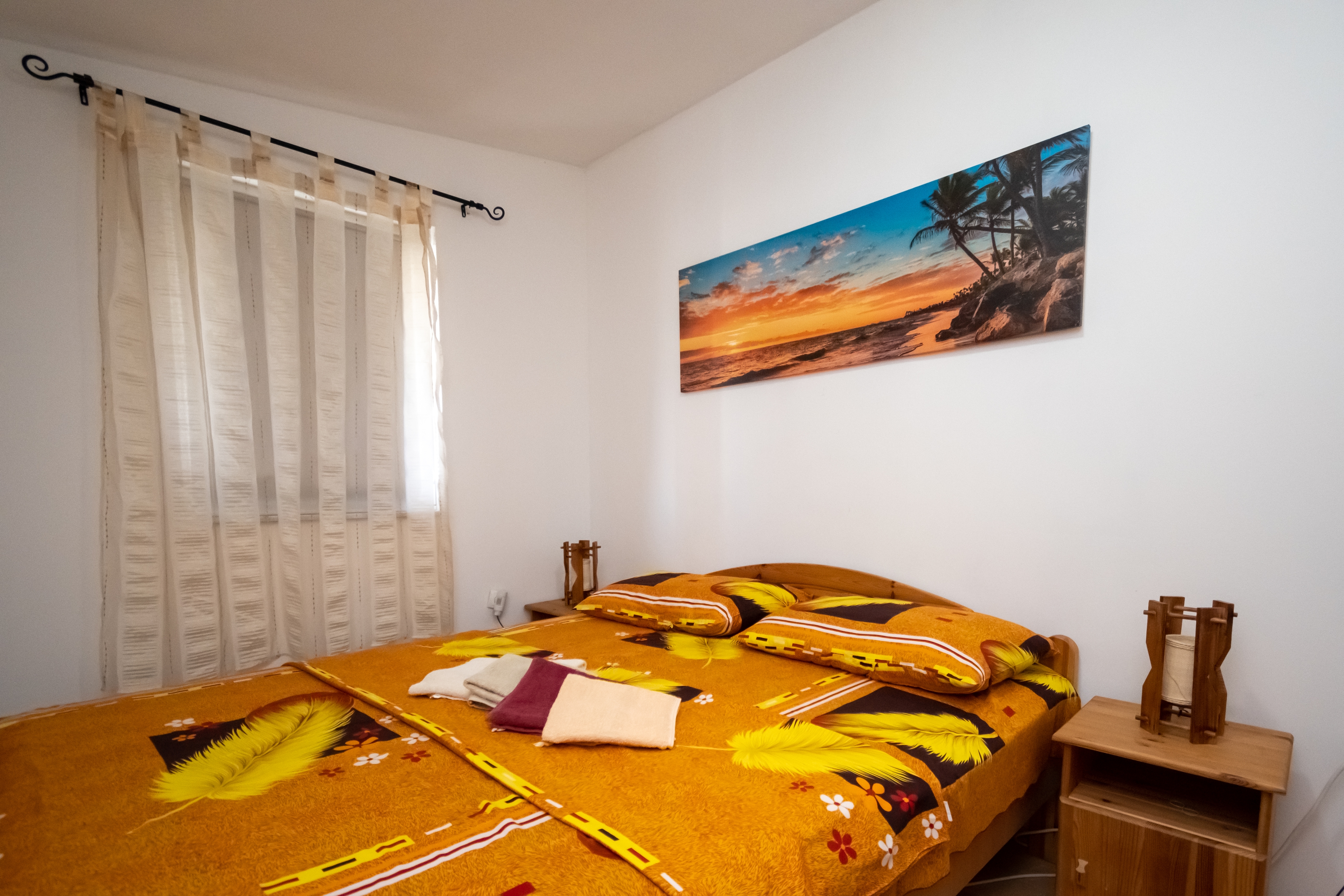 One bedroom apartment with terrace and sea view Vir  A-b