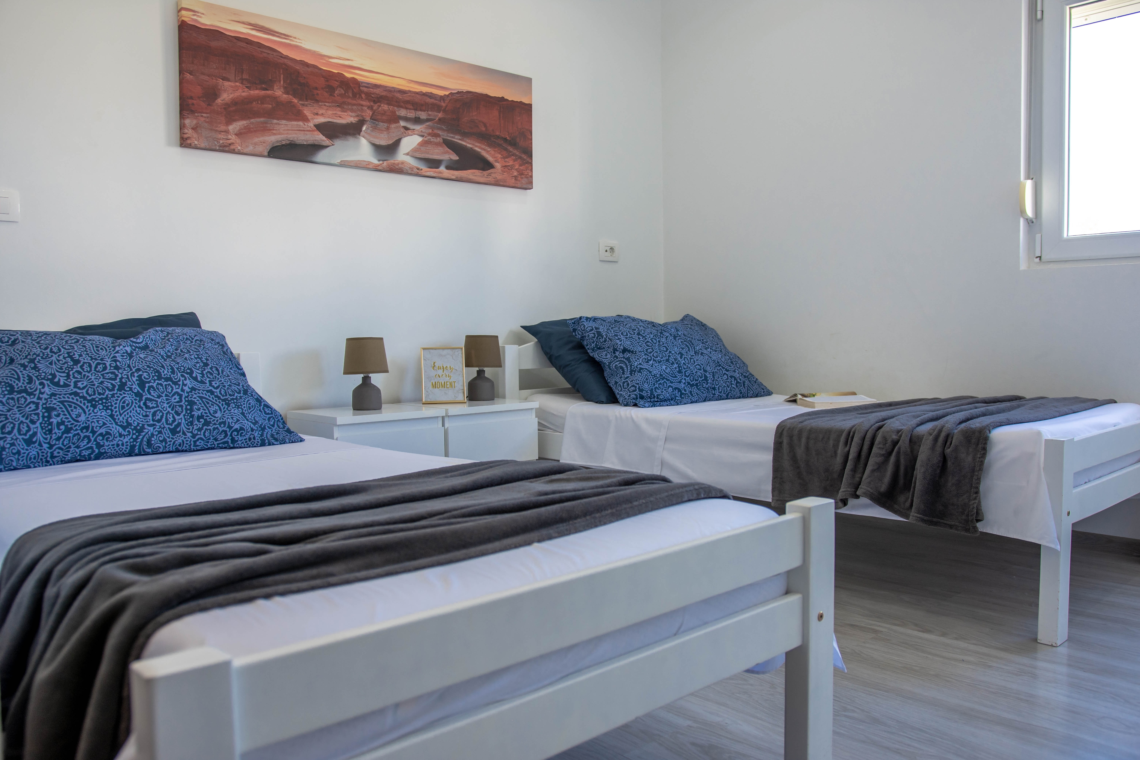 Three bedroom apartment with terrace and sea view Kaštel Štafilić, Kaštela  A-a