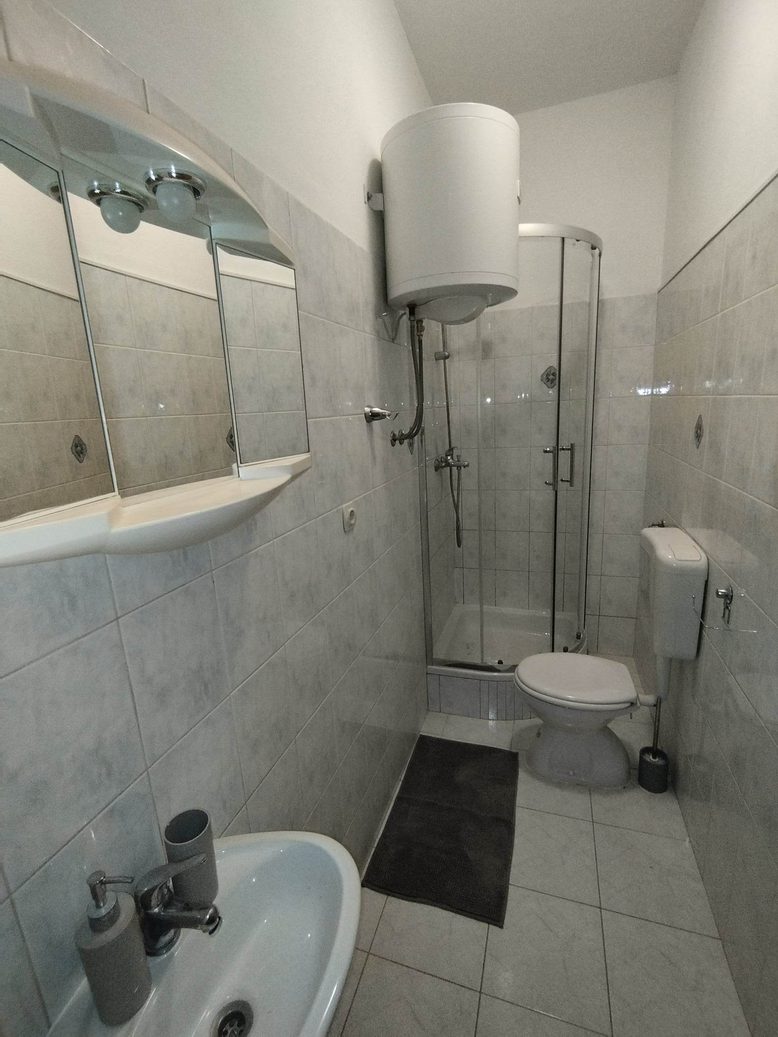 One bedroom apartment with air-conditioning Kaštel Štafilić, Kaštela  A-c