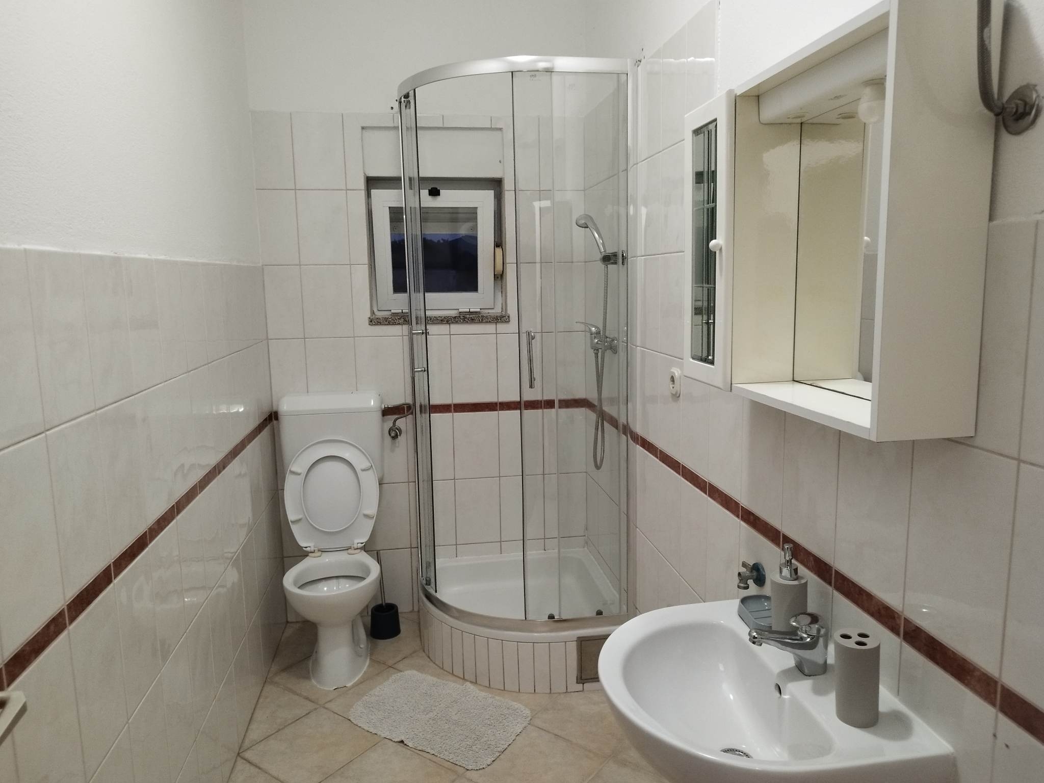 One bedroom apartment with air-conditioning Kaštel Štafilić, Kaštela  A-d