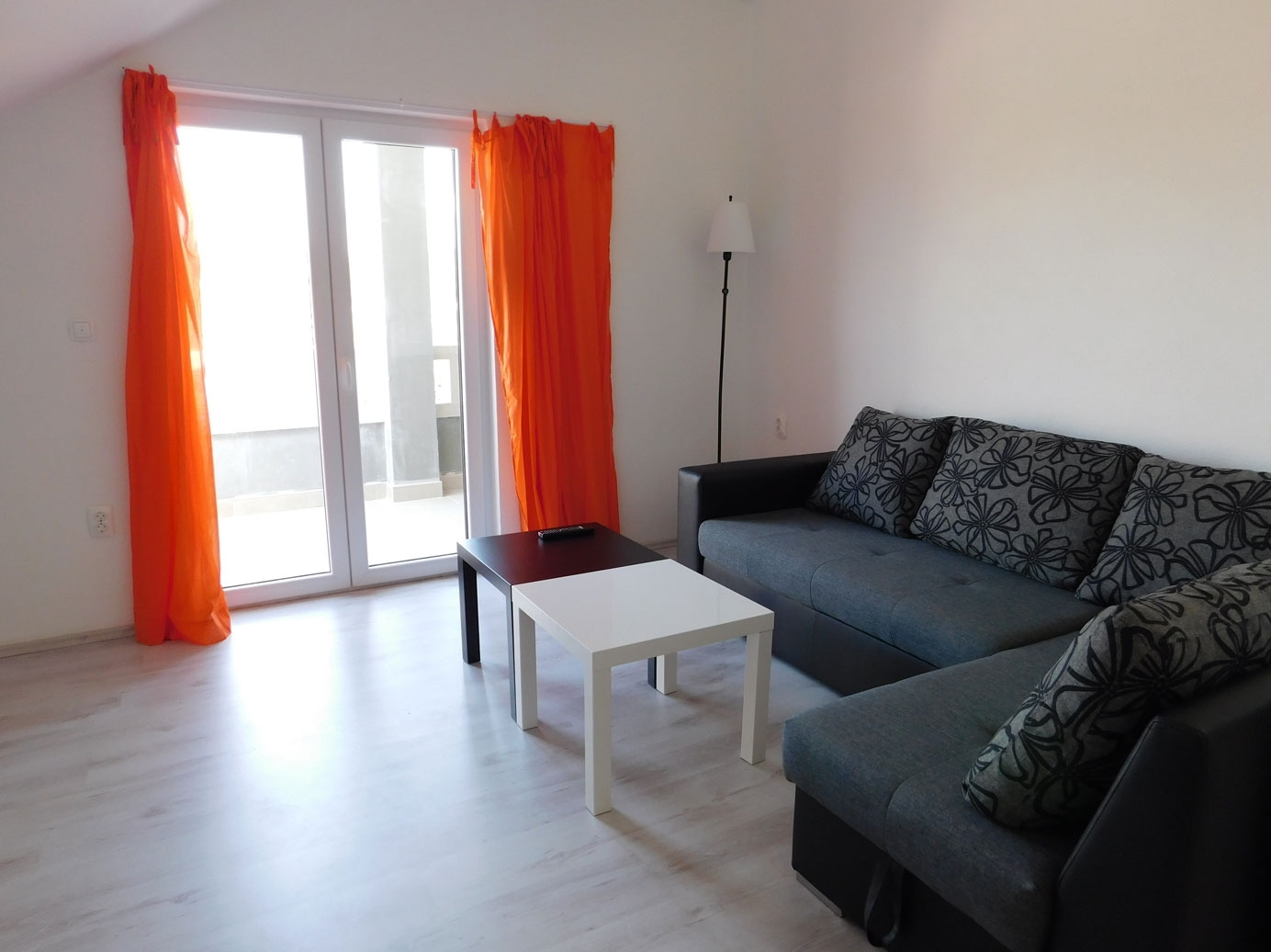 Three bedroom apartment with air-conditioning Povlja, Brač (A-21089-c)