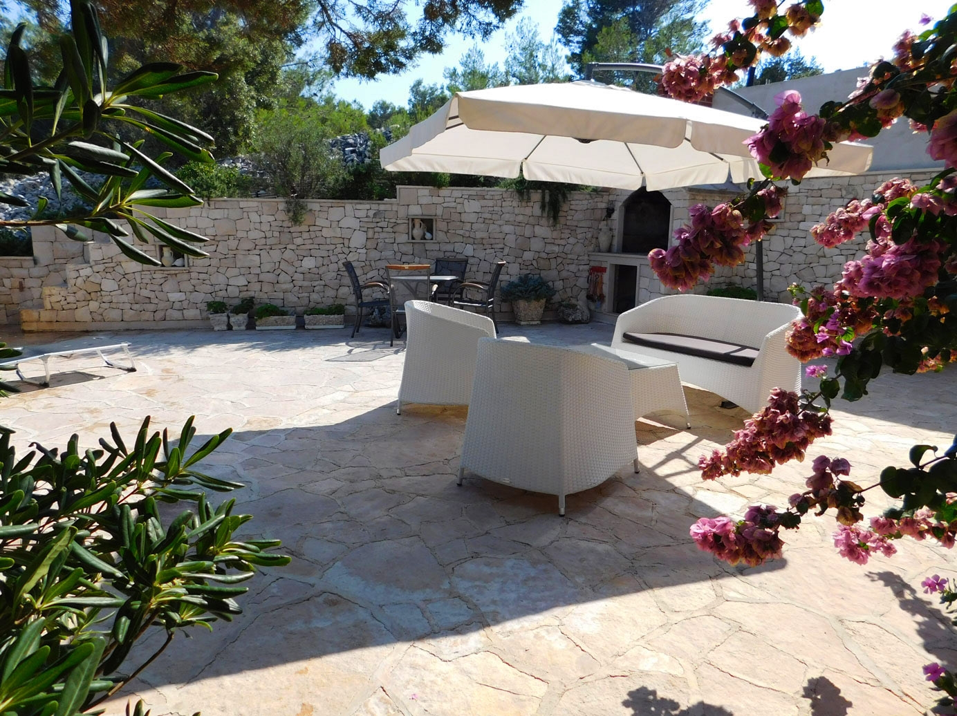 Three bedroom apartment with air-conditioning Povlja, Brač (A-21089-c) Three bedroom apartment with air-conditioning Povlja, Brač (A-21089-c)