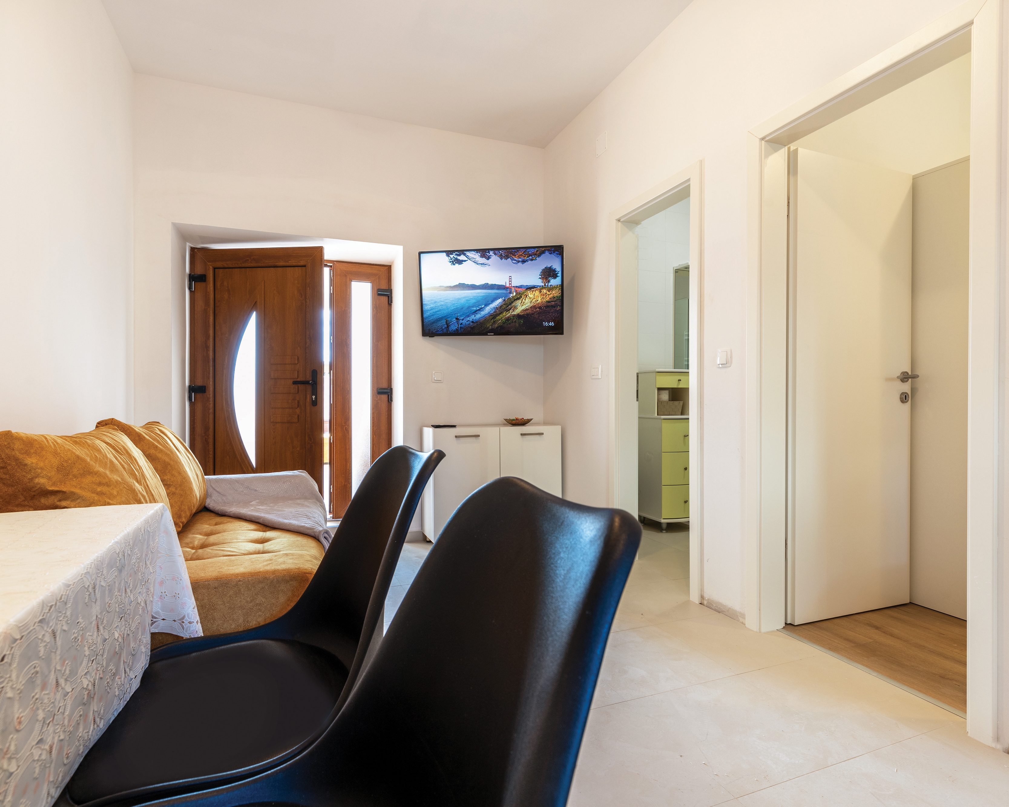 One bedroom apartment with terrace Bibinje, Zadar  A-b
