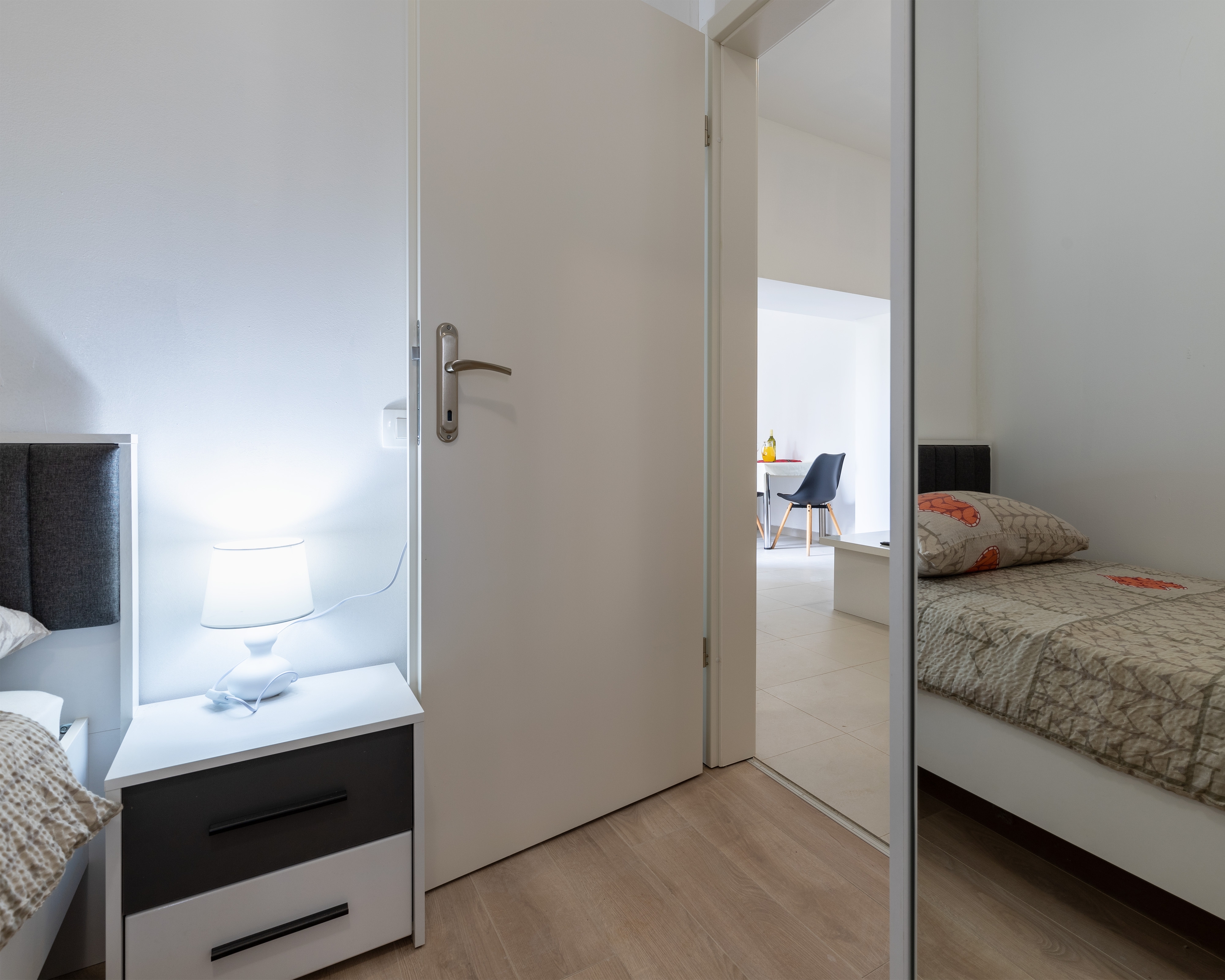 Two bedroom apartment with terrace Bibinje, Zadar  A-c