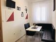 Jídelna Novalja, Jídelna v ubytování typu apartment, WiFi.