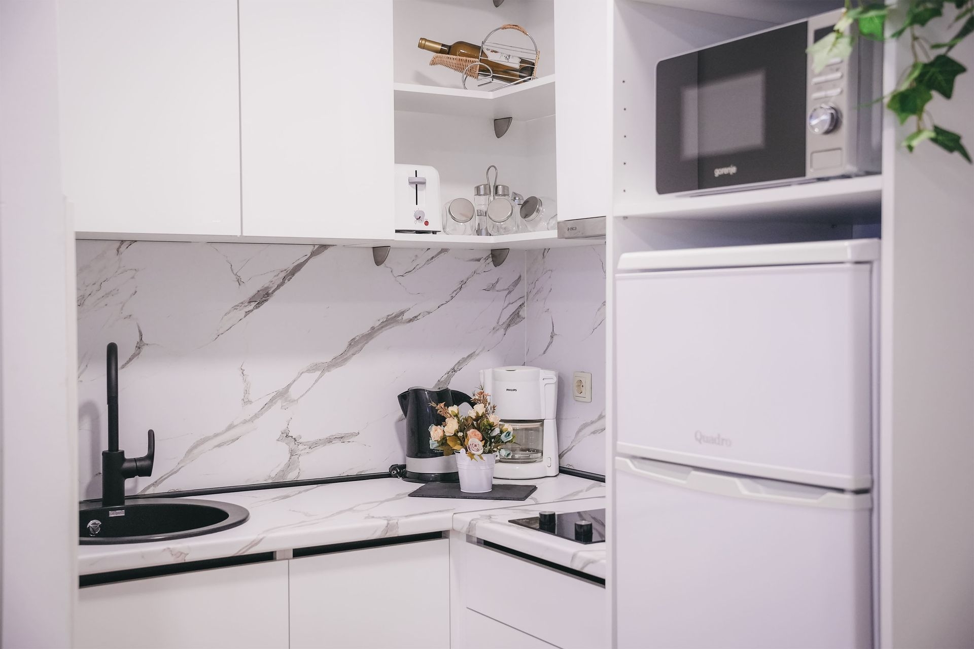 One bedroom apartment with balcony and sea view Promajna, Makarska  A-a
