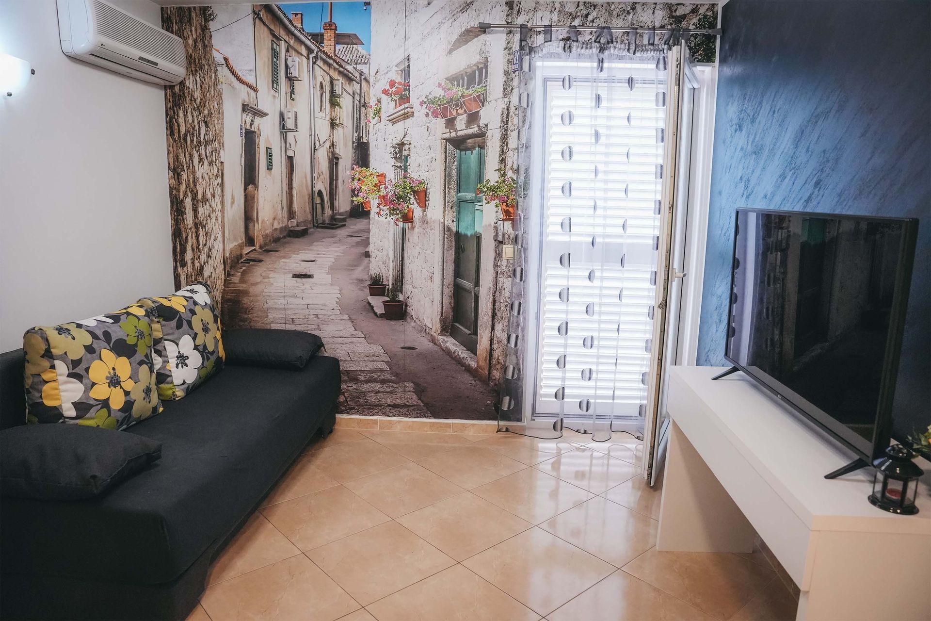 One bedroom apartment with balcony and sea view Promajna, Makarska  A-a