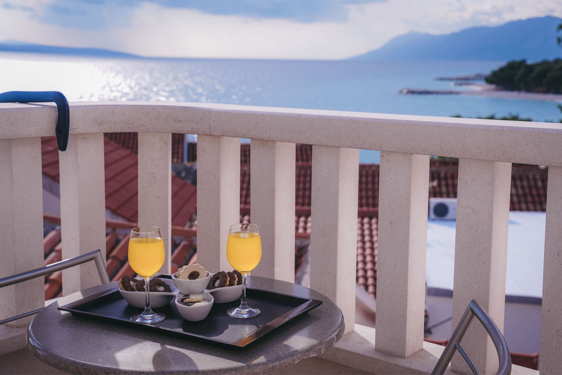 One bedroom apartment with balcony and sea view Promajna, Makarska  A-c