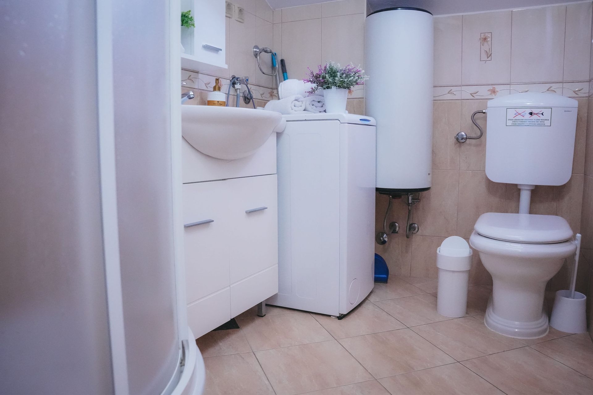 One bedroom apartment with balcony and sea view Promajna, Makarska  A-c