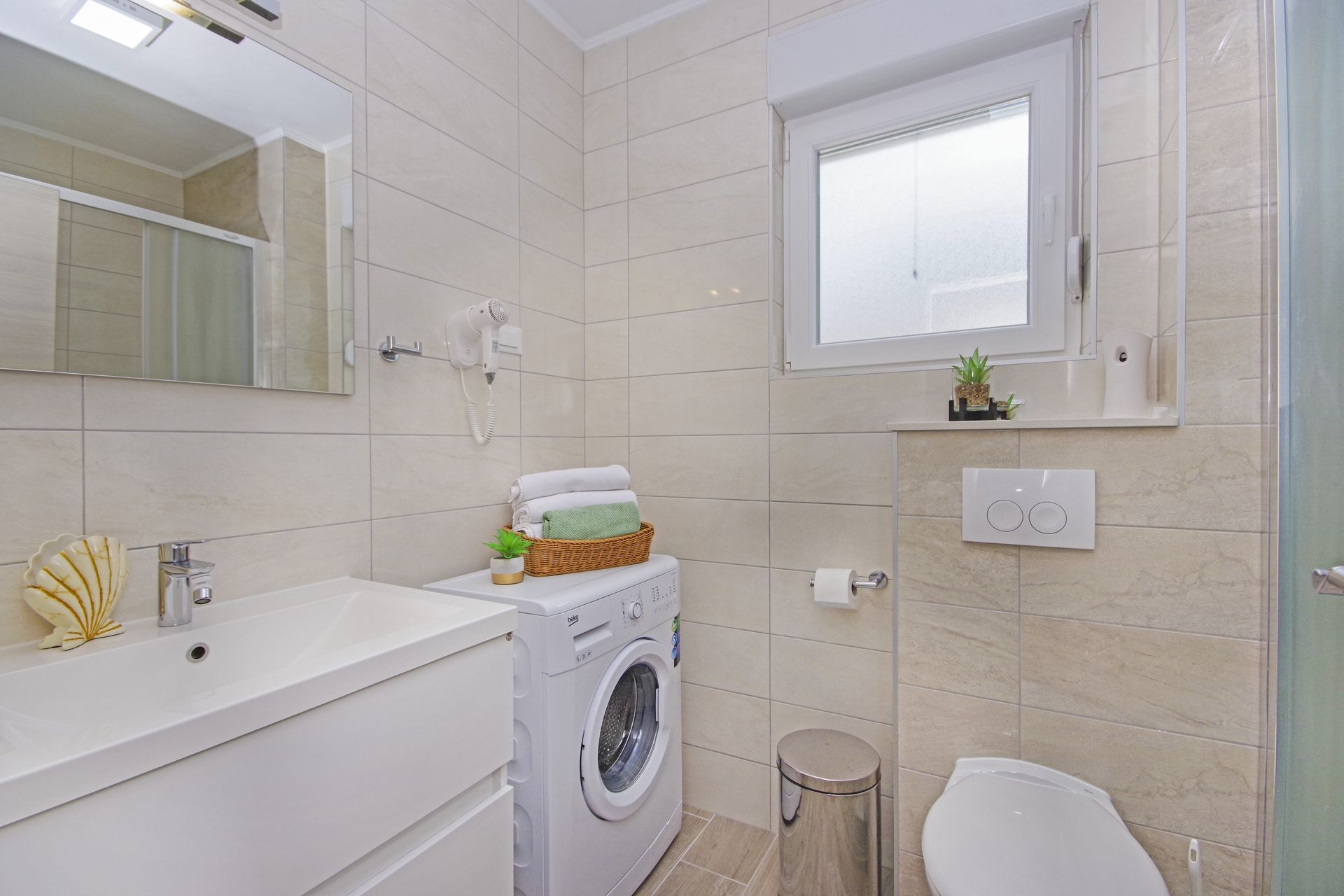 One bedroom apartment with terrace Promajna, Makarska  A-a