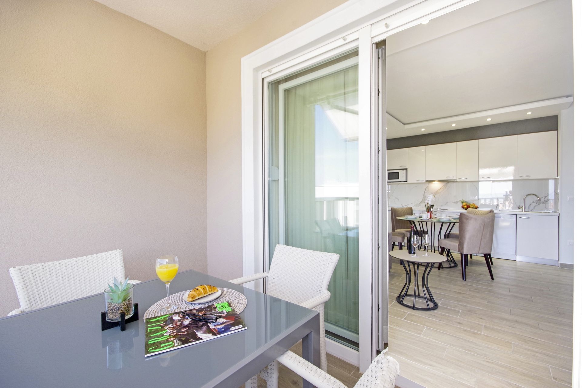 One bedroom apartment with terrace Promajna, Makarska  A-f