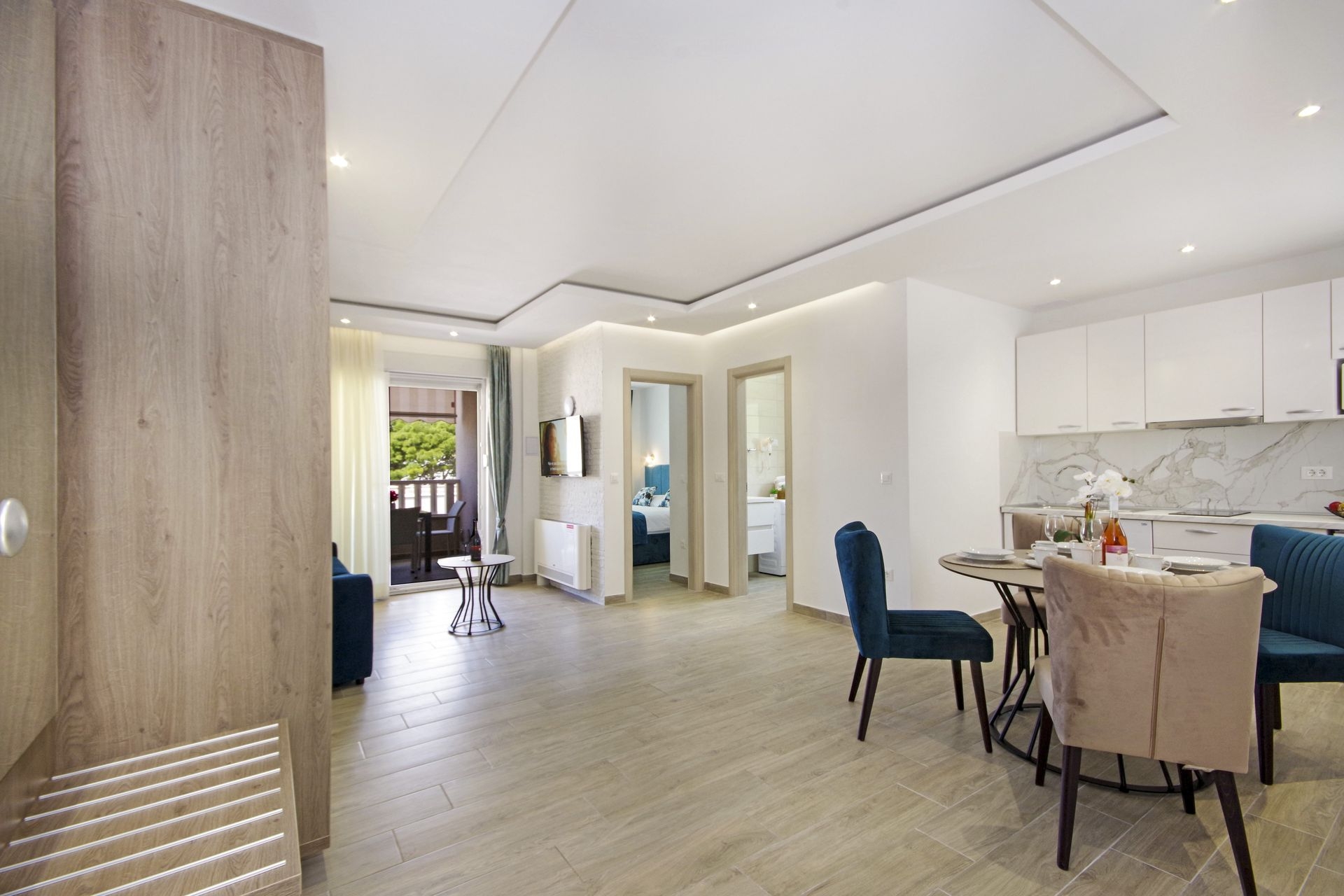 One bedroom apartment with terrace Promajna, Makarska  A-g