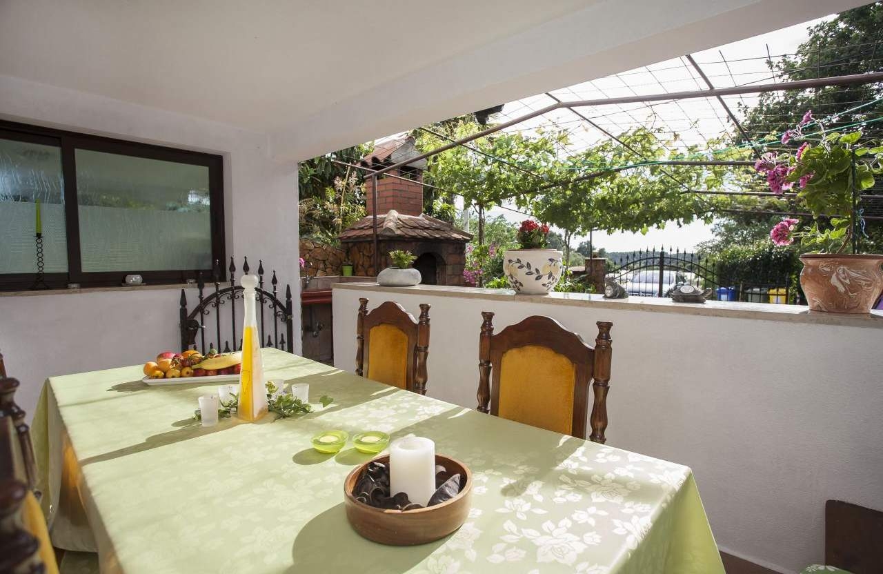 Two bedroom apartment with terrace Rovinj  A-a
