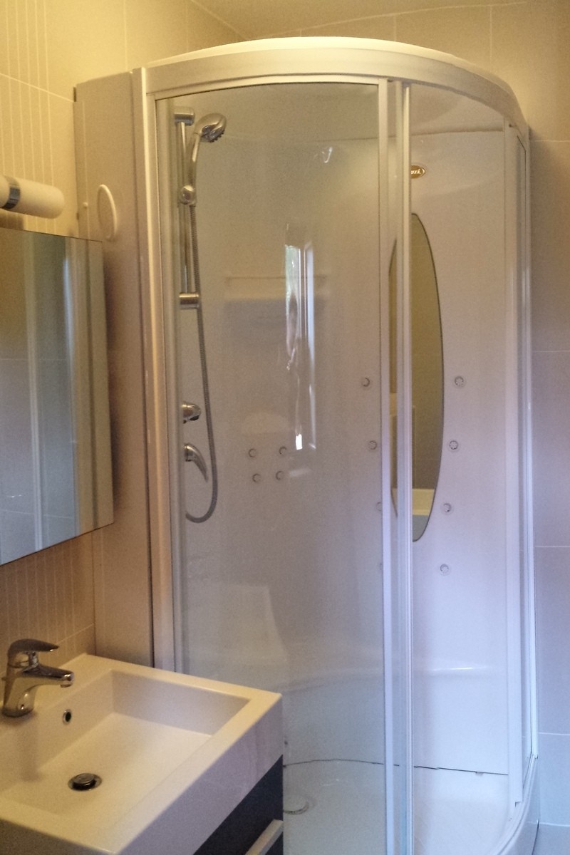 Four bedroom apartment with terrace Supetar, Brač  A-a