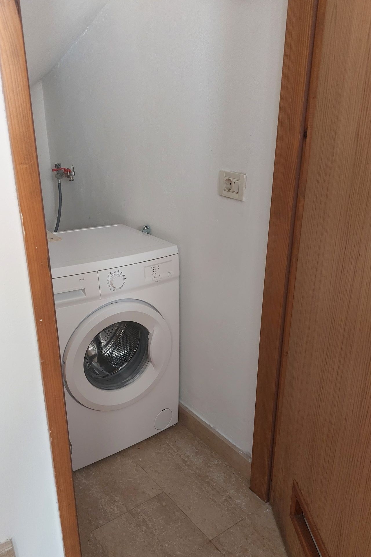 Two bedroom apartment with air-conditioning Cres  A-a