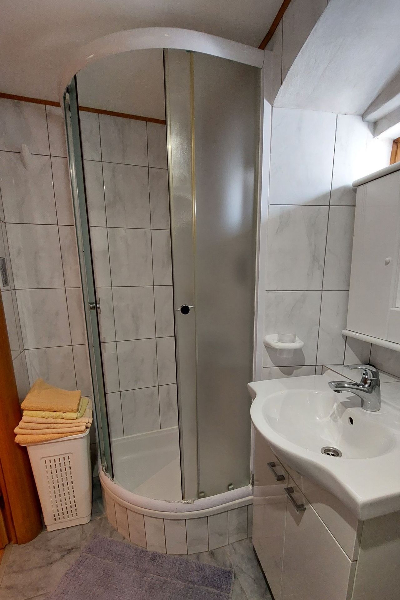Two bedroom apartment with air-conditioning Cres  A-a