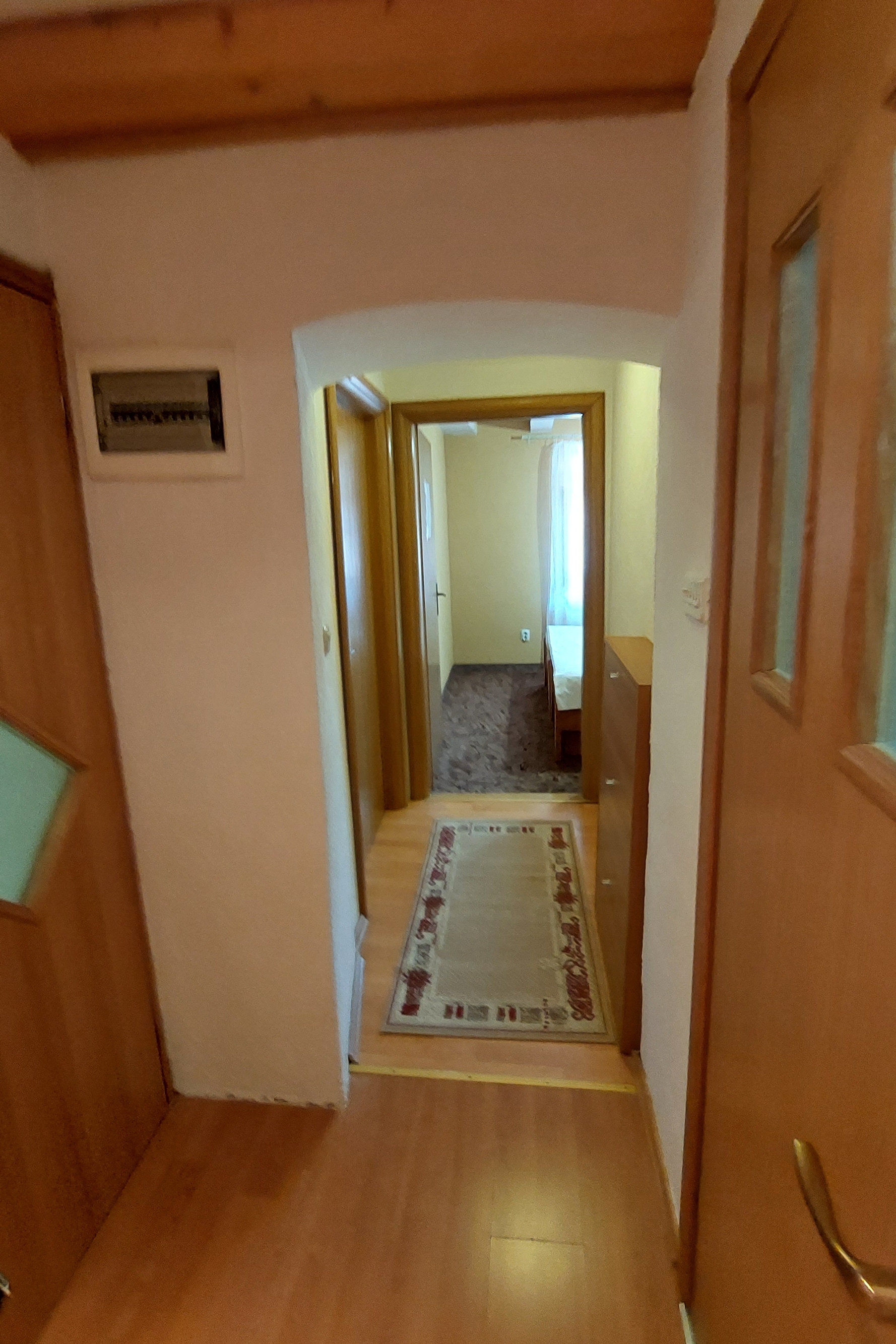 Two bedroom apartment with air-conditioning Cres  A-a