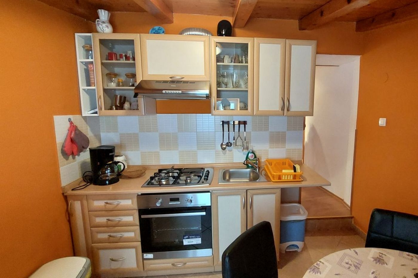Two bedroom apartment with air-conditioning Cres  A-a