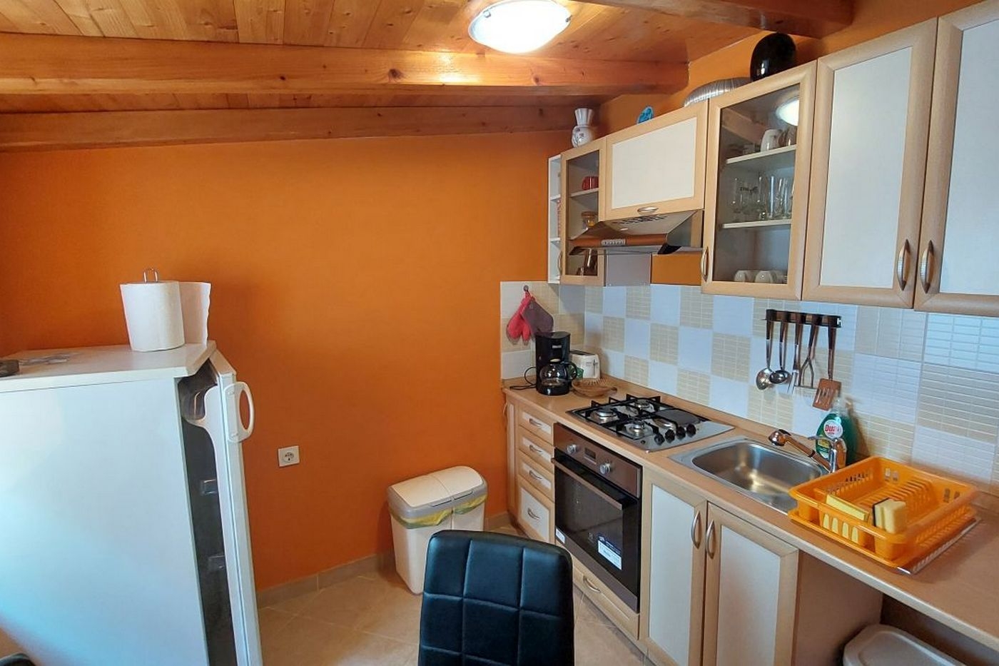 Two bedroom apartment with air-conditioning Cres  A-a