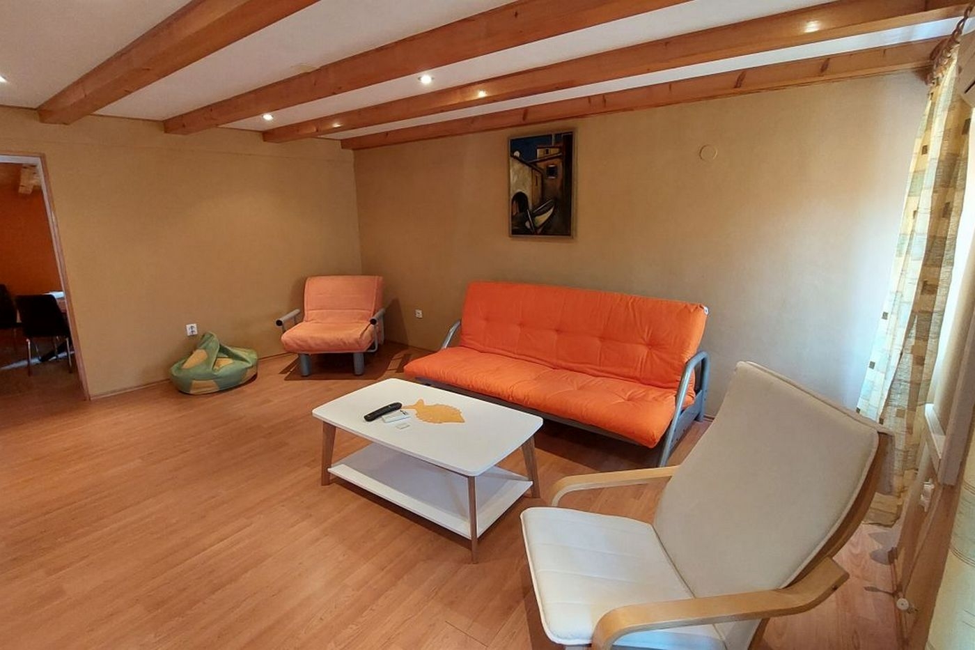 Two bedroom apartment with air-conditioning Cres  A-a