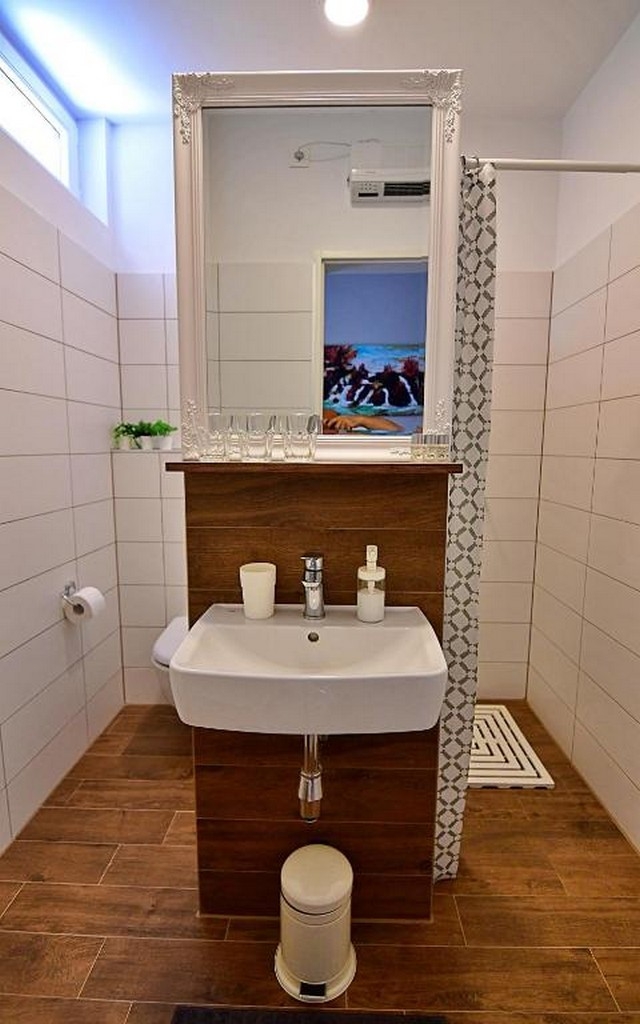 Two bedroom apartment with balcony Rakovica, Plitvice  A-a