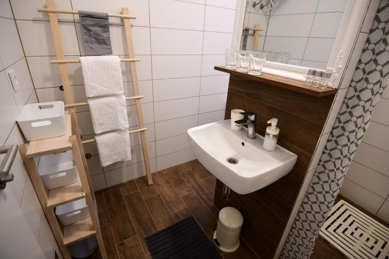 Two bedroom apartment with balcony Rakovica, Plitvice  A-a