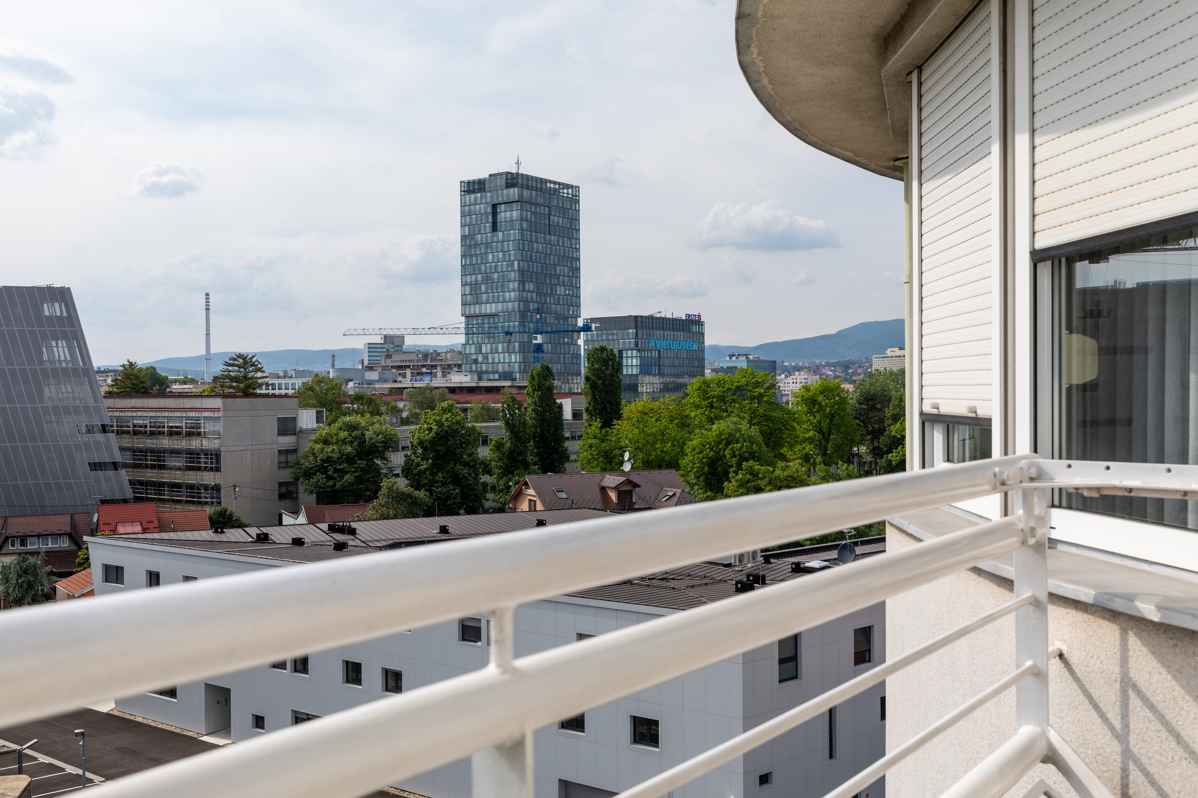 One bedroom apartment with balcony Zagreb  A-a